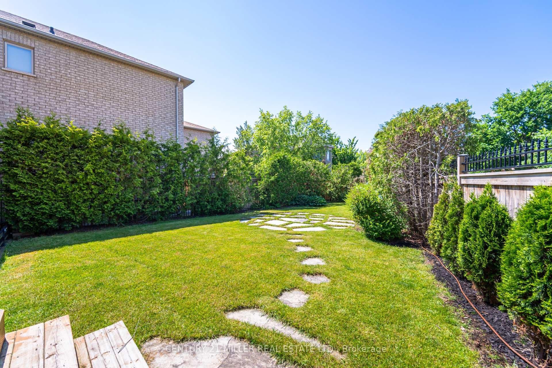 3113 Cardross Court photo 37