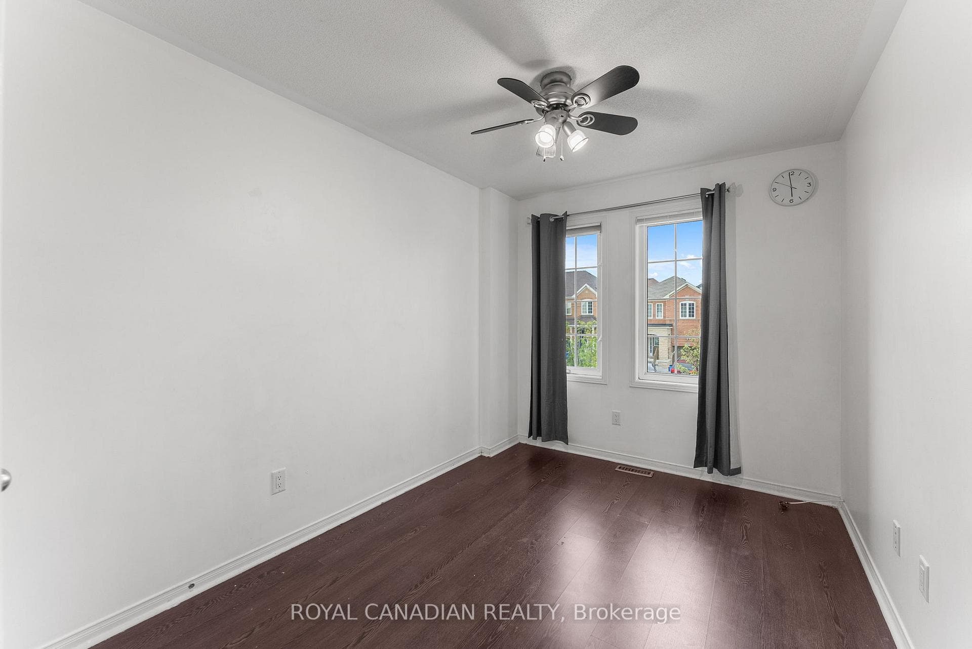 1406 Rennie Street photo 24