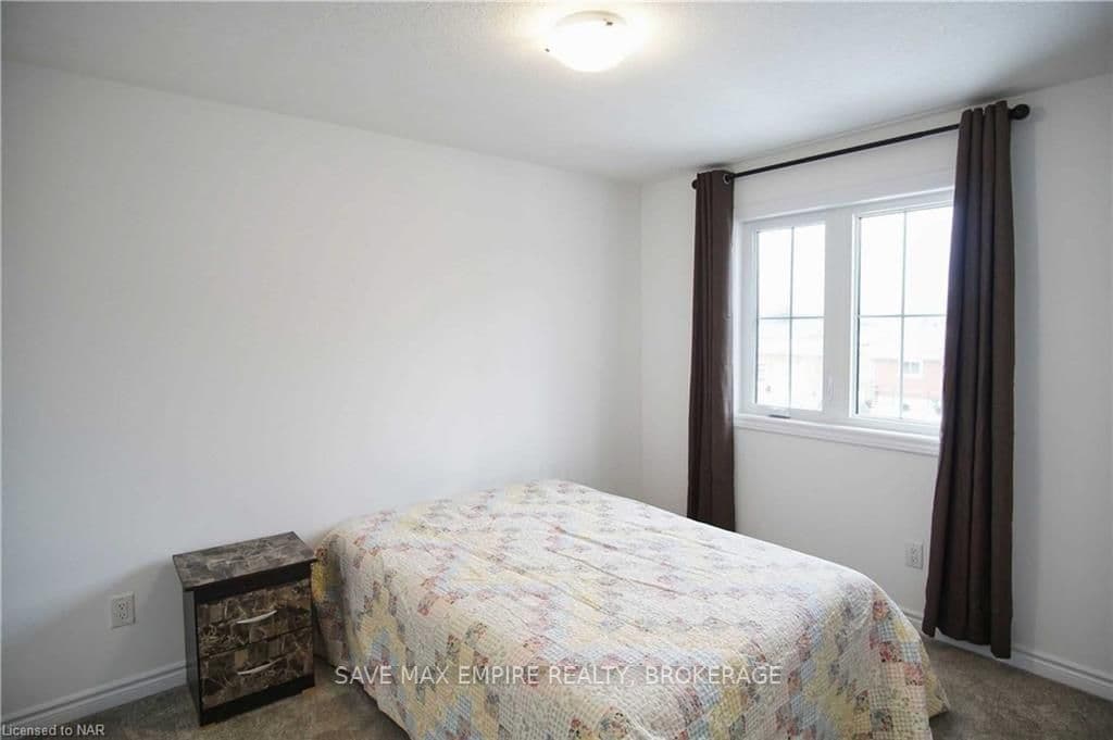 20 KING Street photo 15