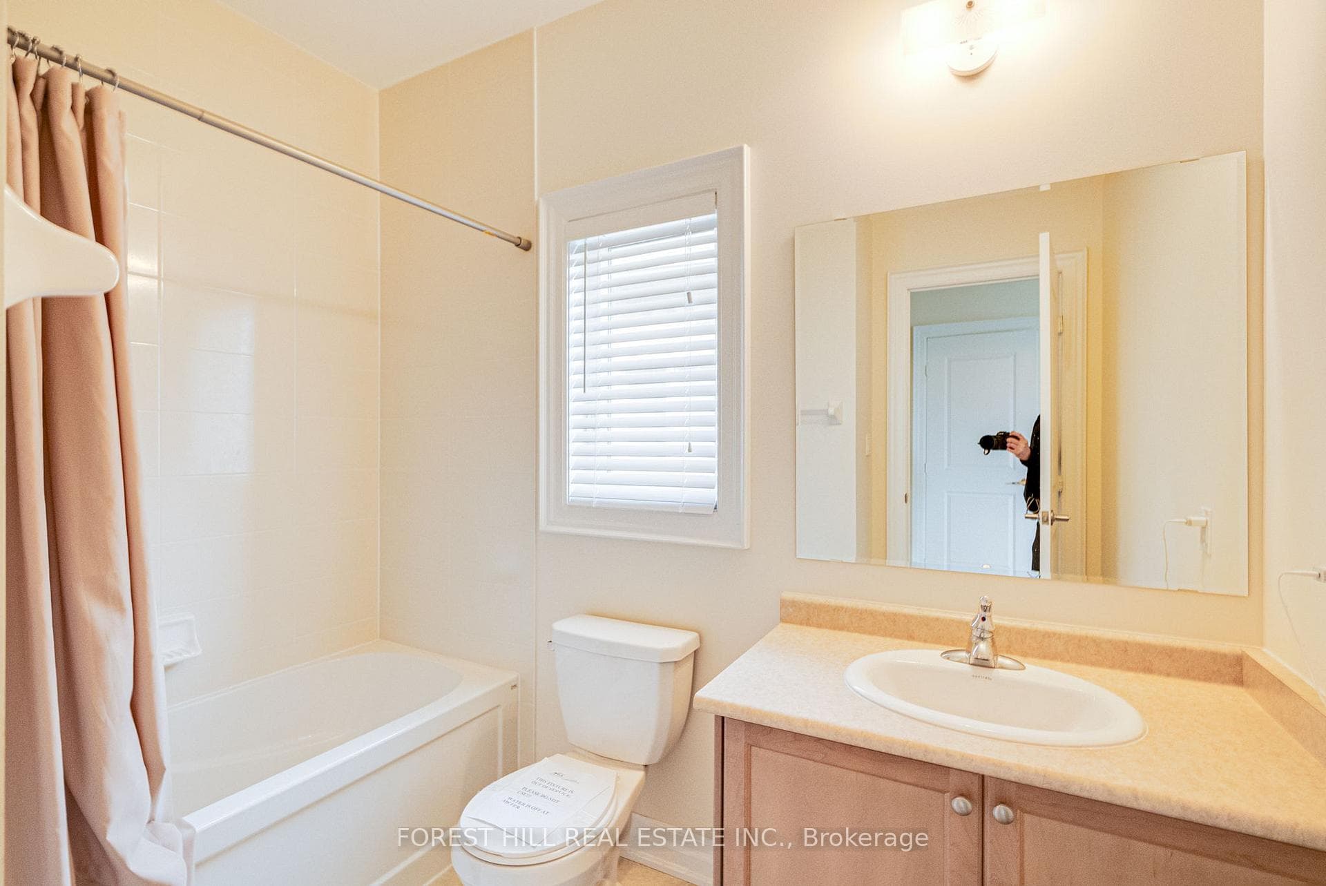 87 Strawbridge Farm Drive photo 34