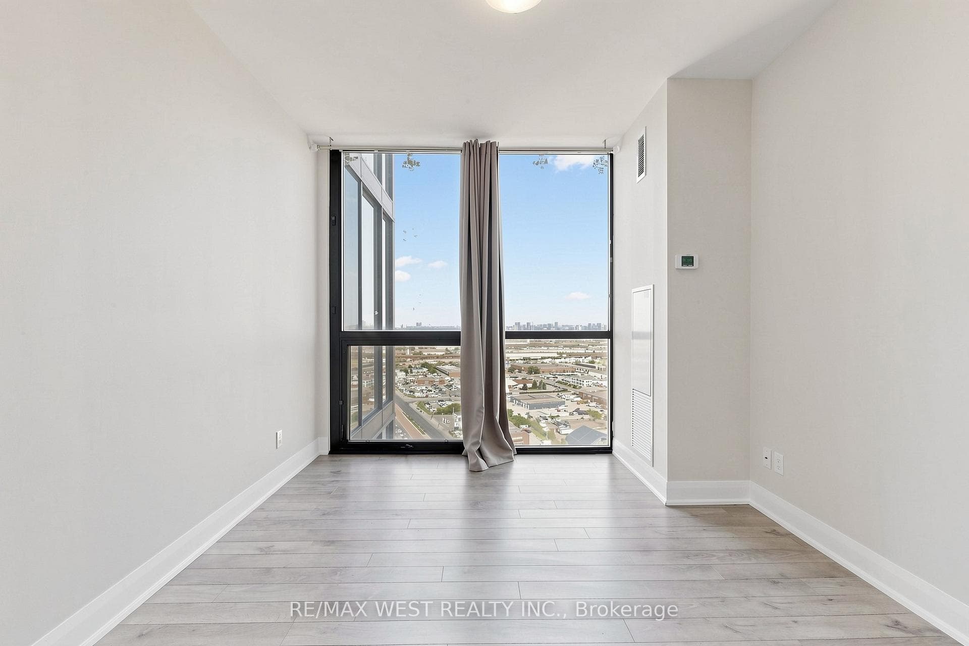 2900 Highway 7 Road Unit 2602 photo 16