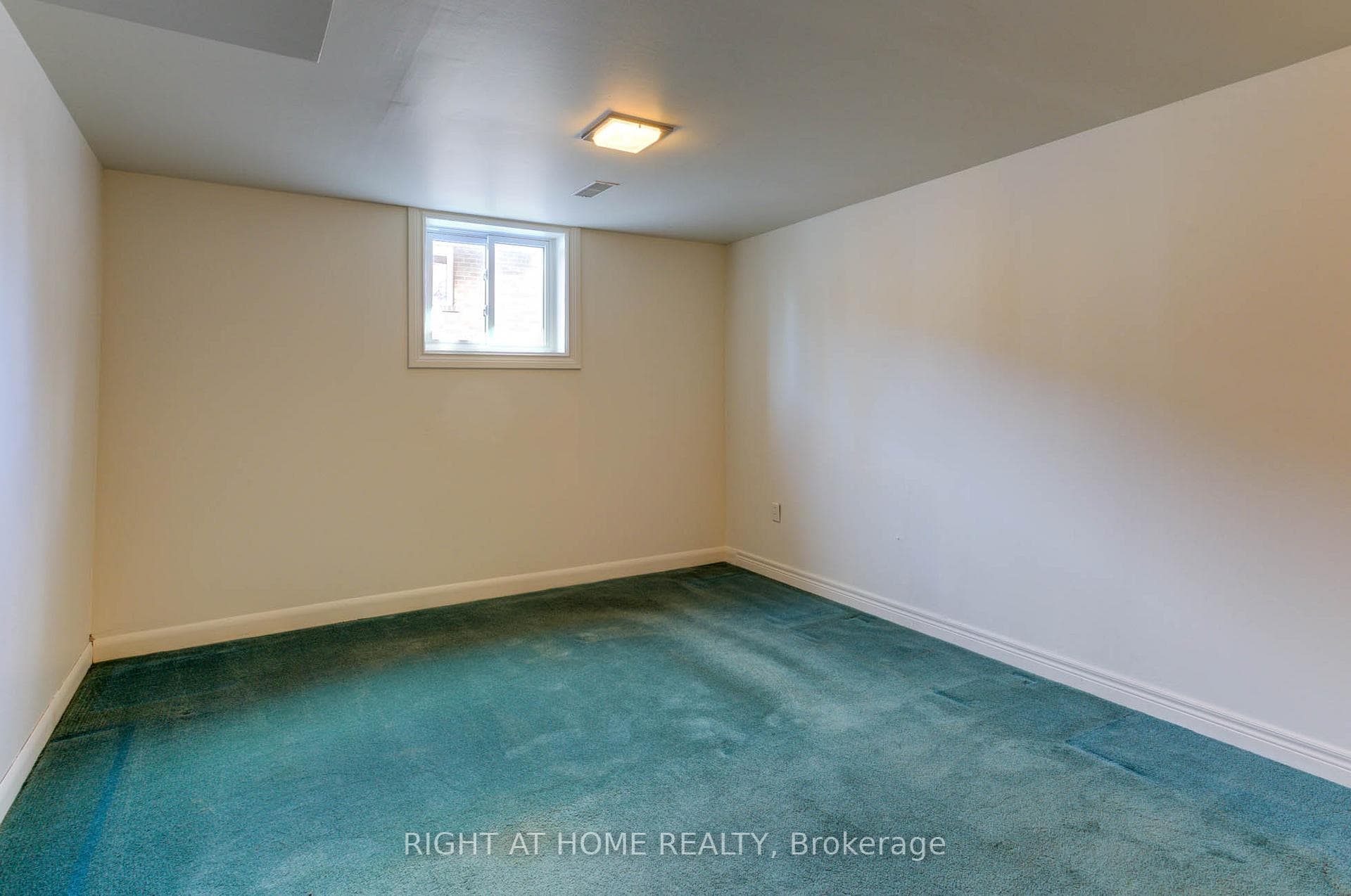 89 Bythia Street photo 9