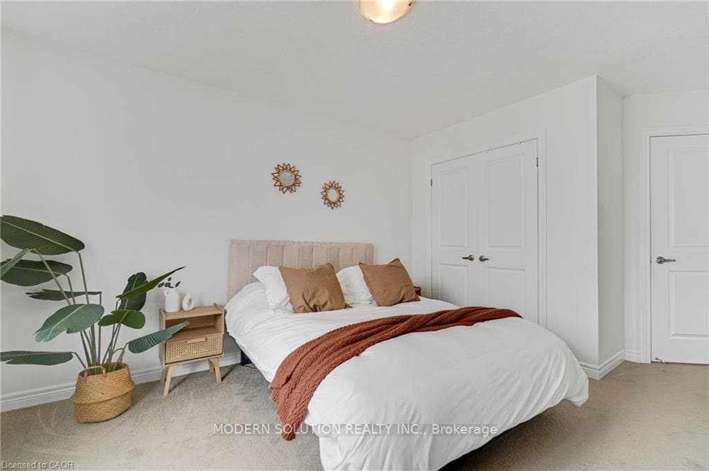 96 Dryden Lane photo 23