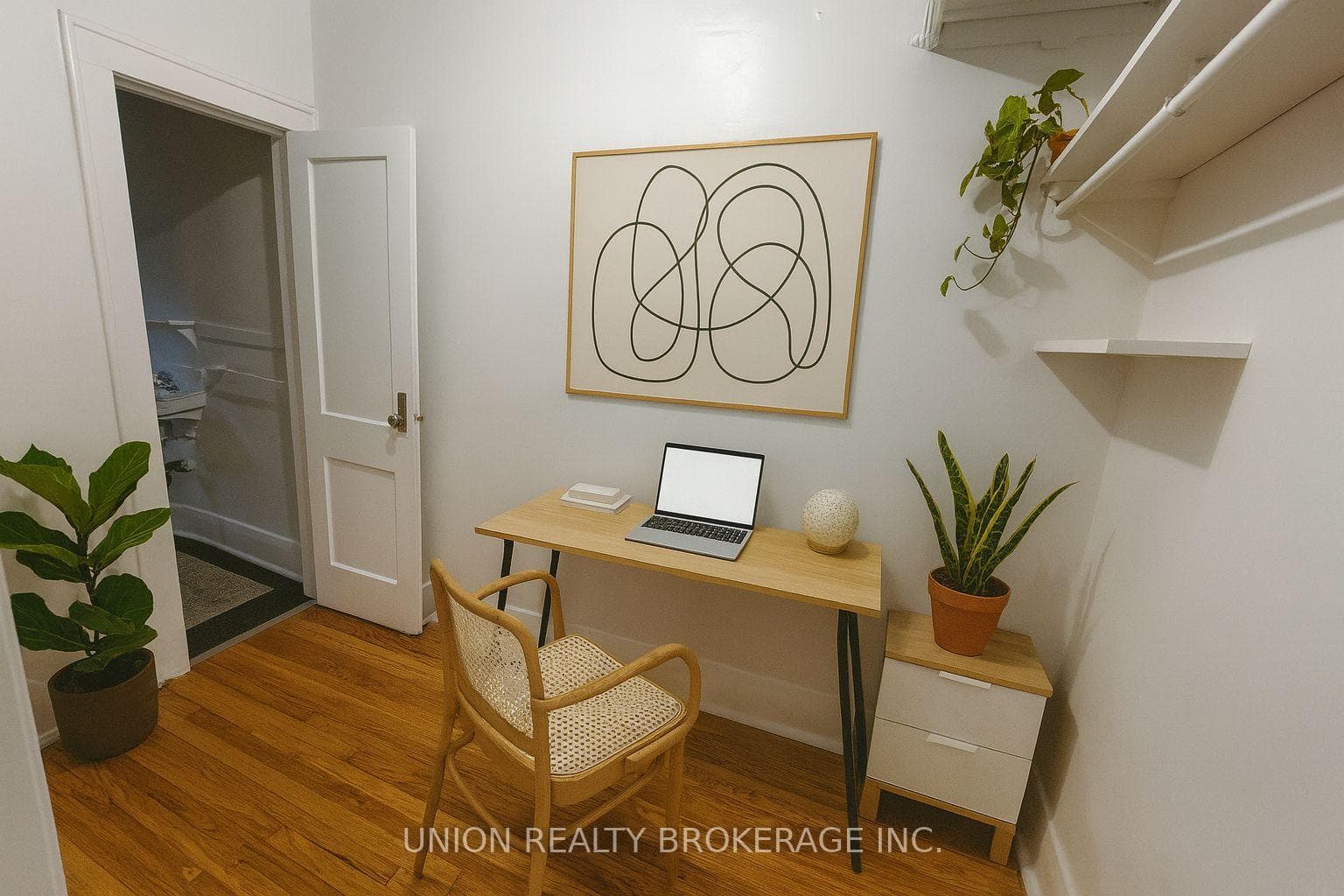 2401 Queen Street Unit 33 photo 3