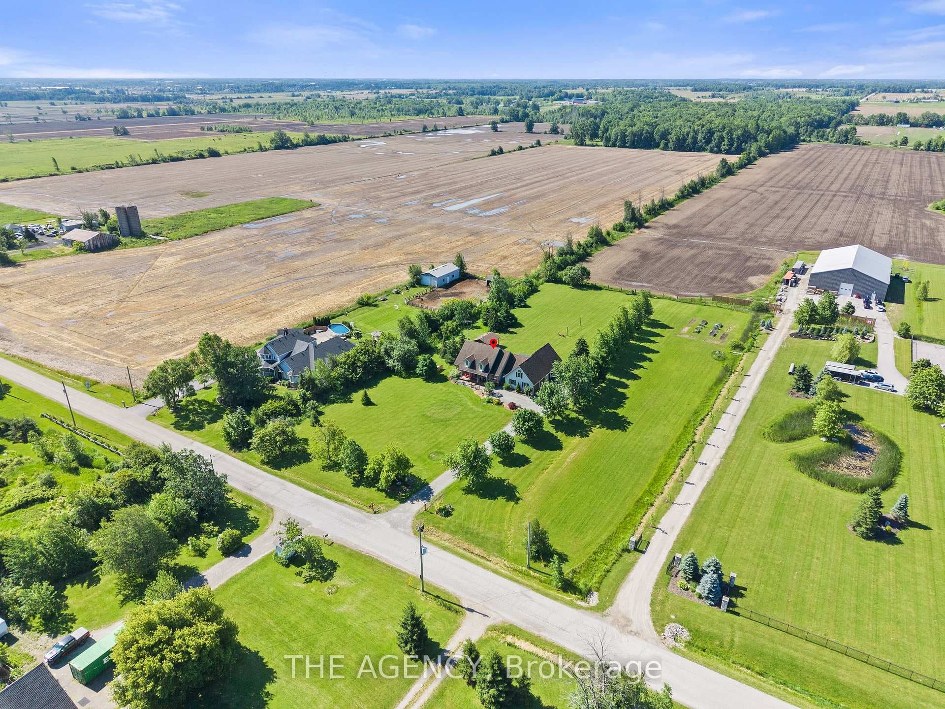 98 Smith Road photo 46