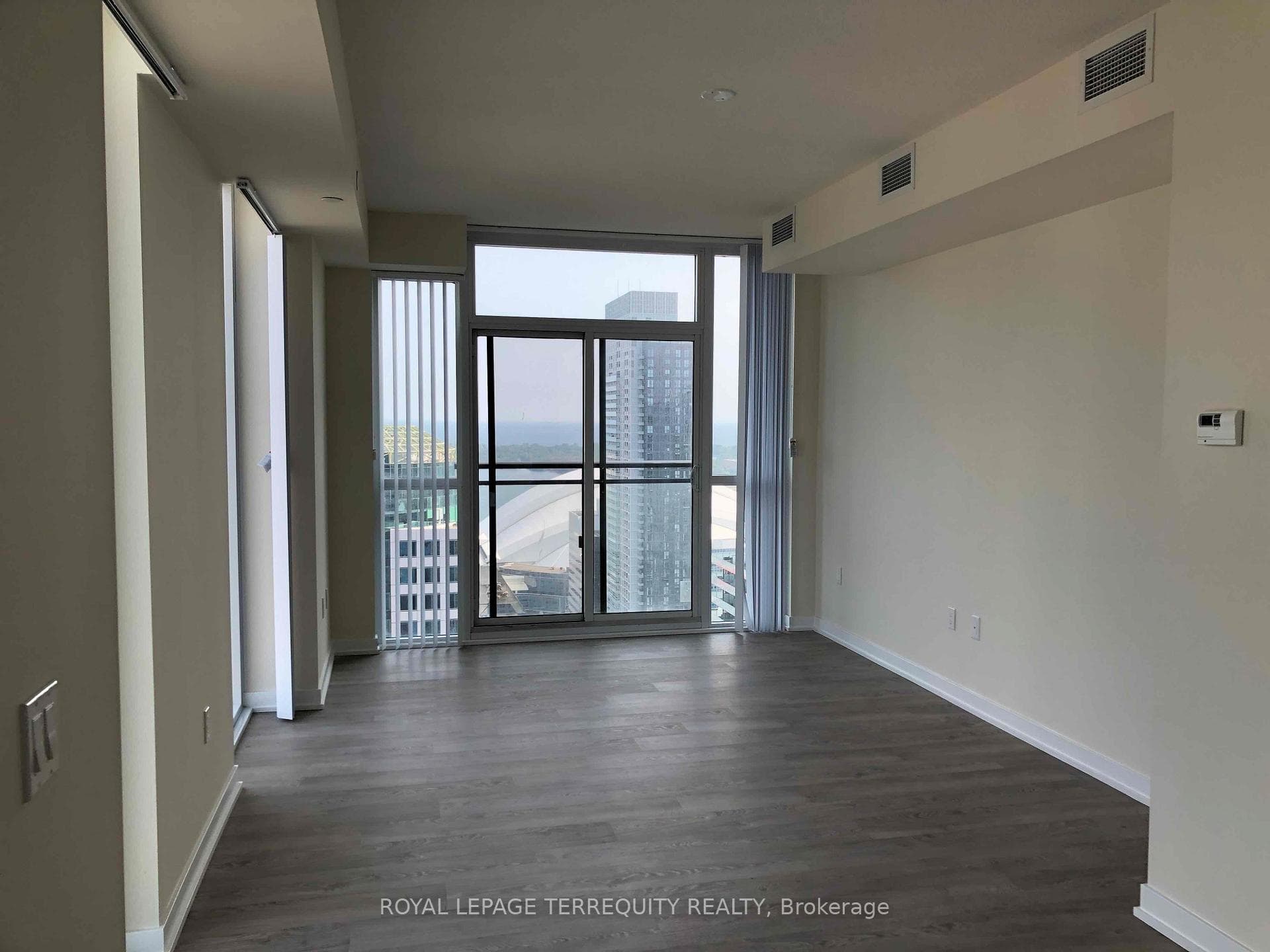 99 John Street Unit 3701 photo 12