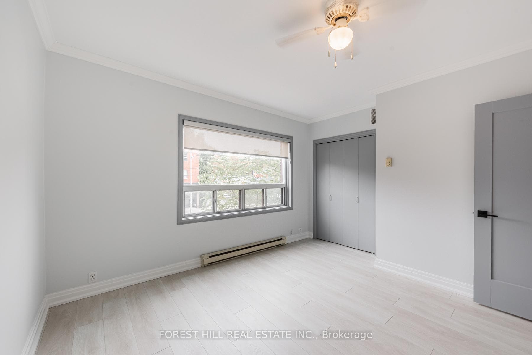 669 St Clair Avenue Unit Upper photo 11