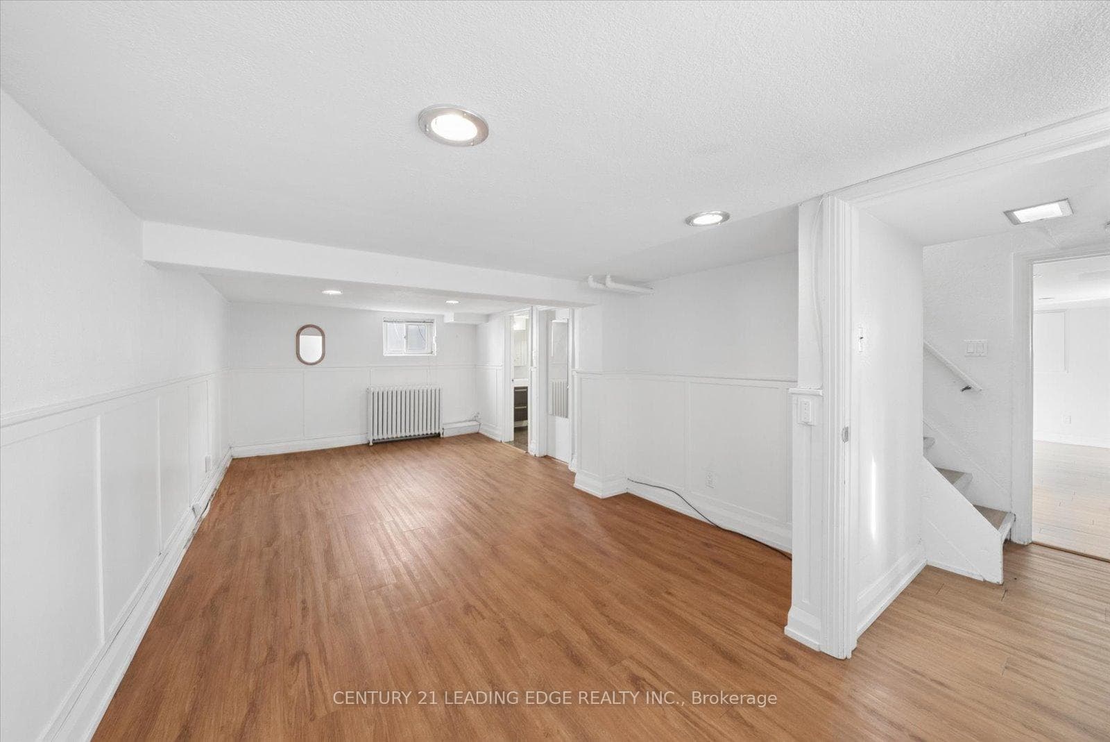 490 Arlington Avenue photo 27