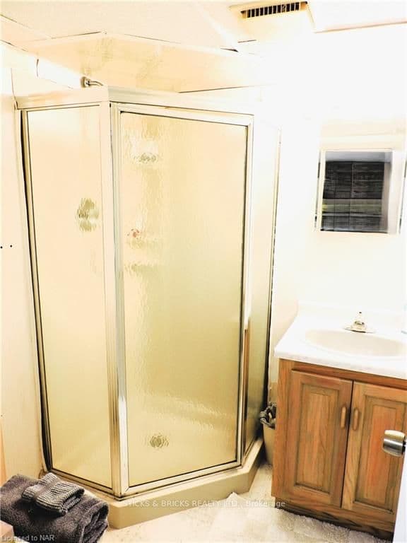 3 pc bath in lower level