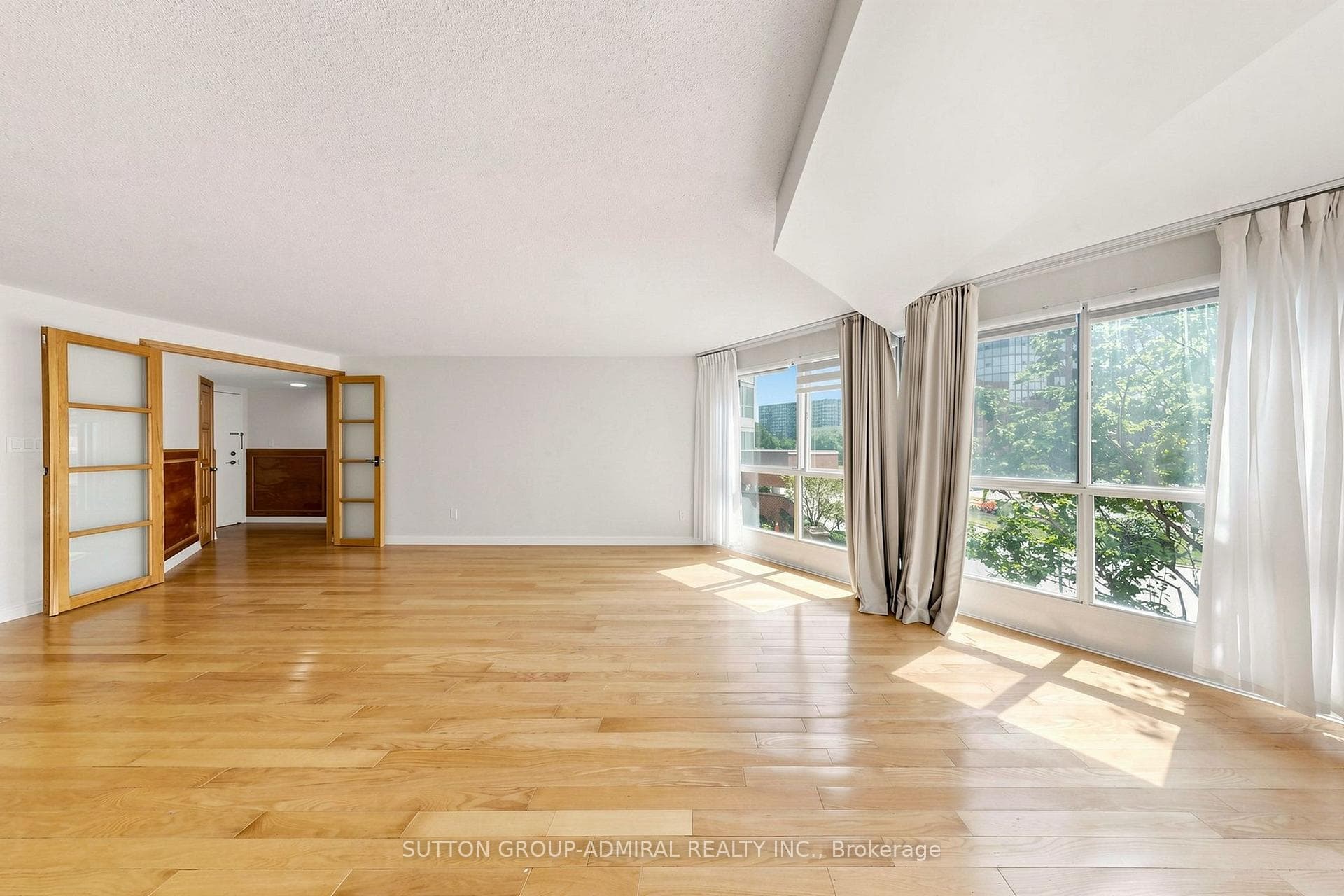 5 Weldrick Road Unit 208 photo 13