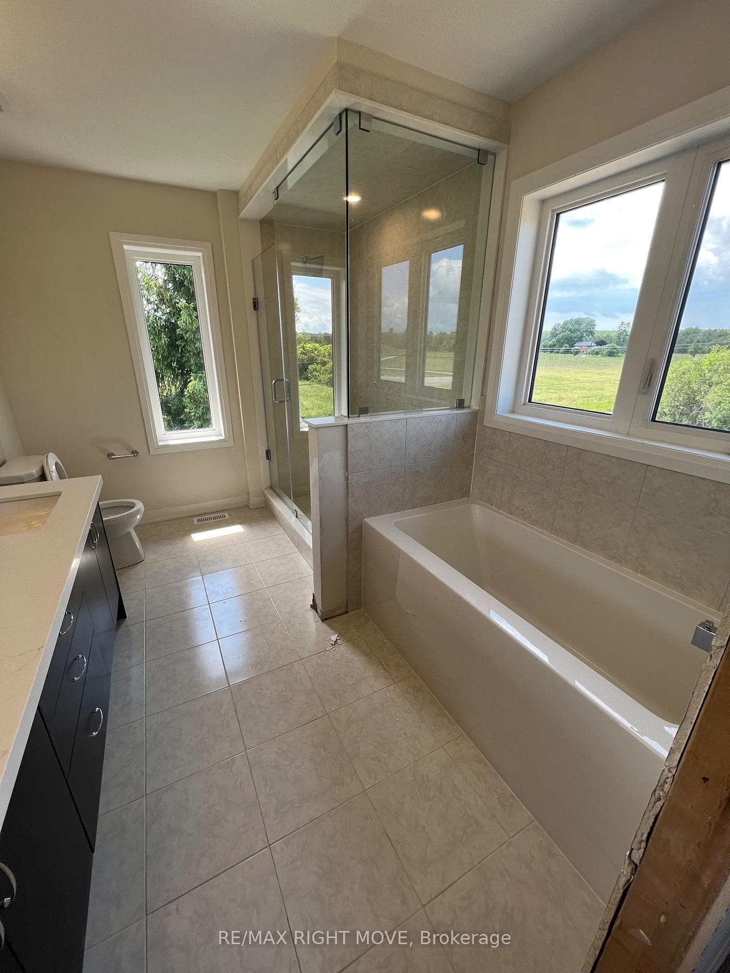 3701 Quayside Drive photo 7