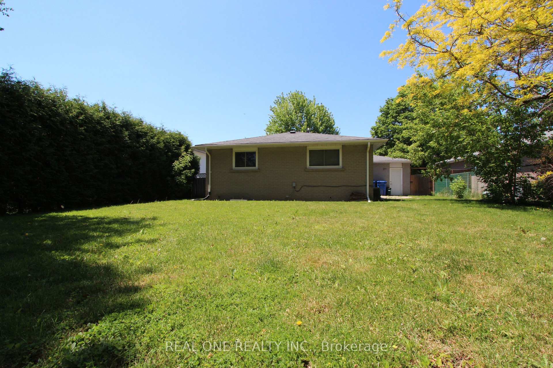 25 Bigwin Drive photo 29