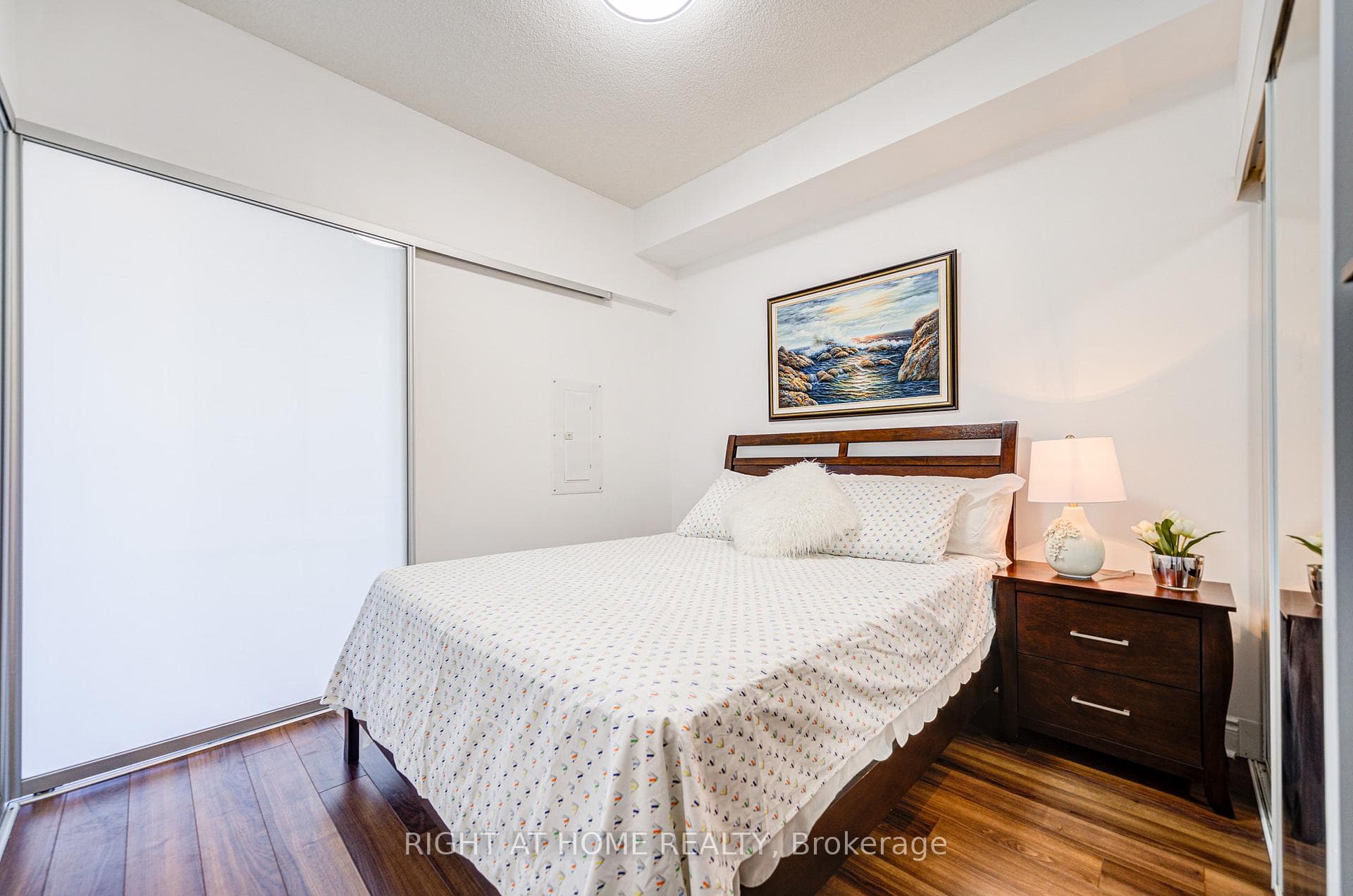 28 Ted Rogers Way Unit 3008 photo 13