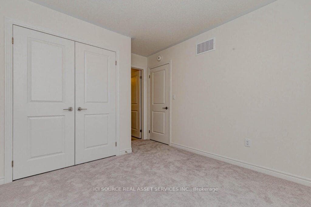 83 Laing Drive photo 16