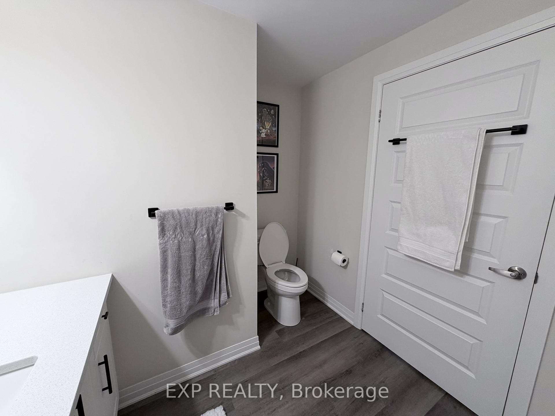 610 Farmstead Drive Unit 513 photo 16
