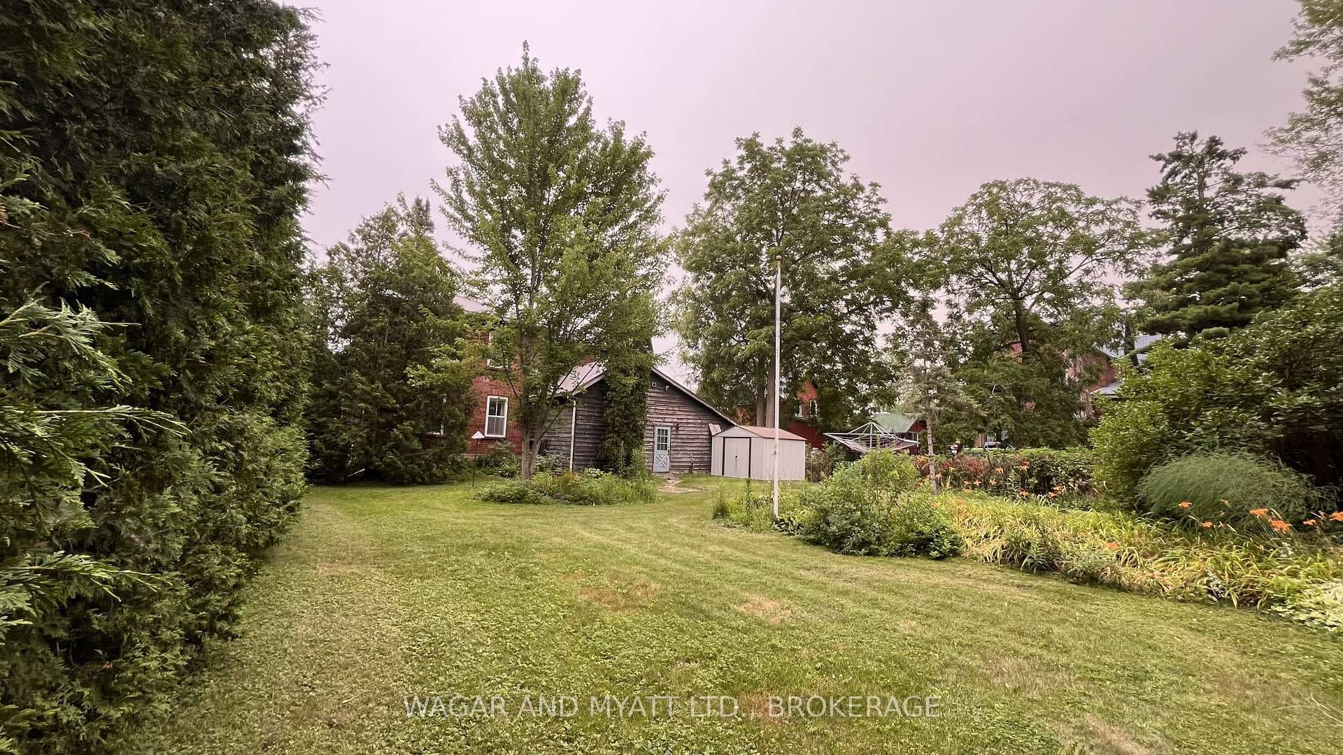 226 CAMDEN Road photo 27