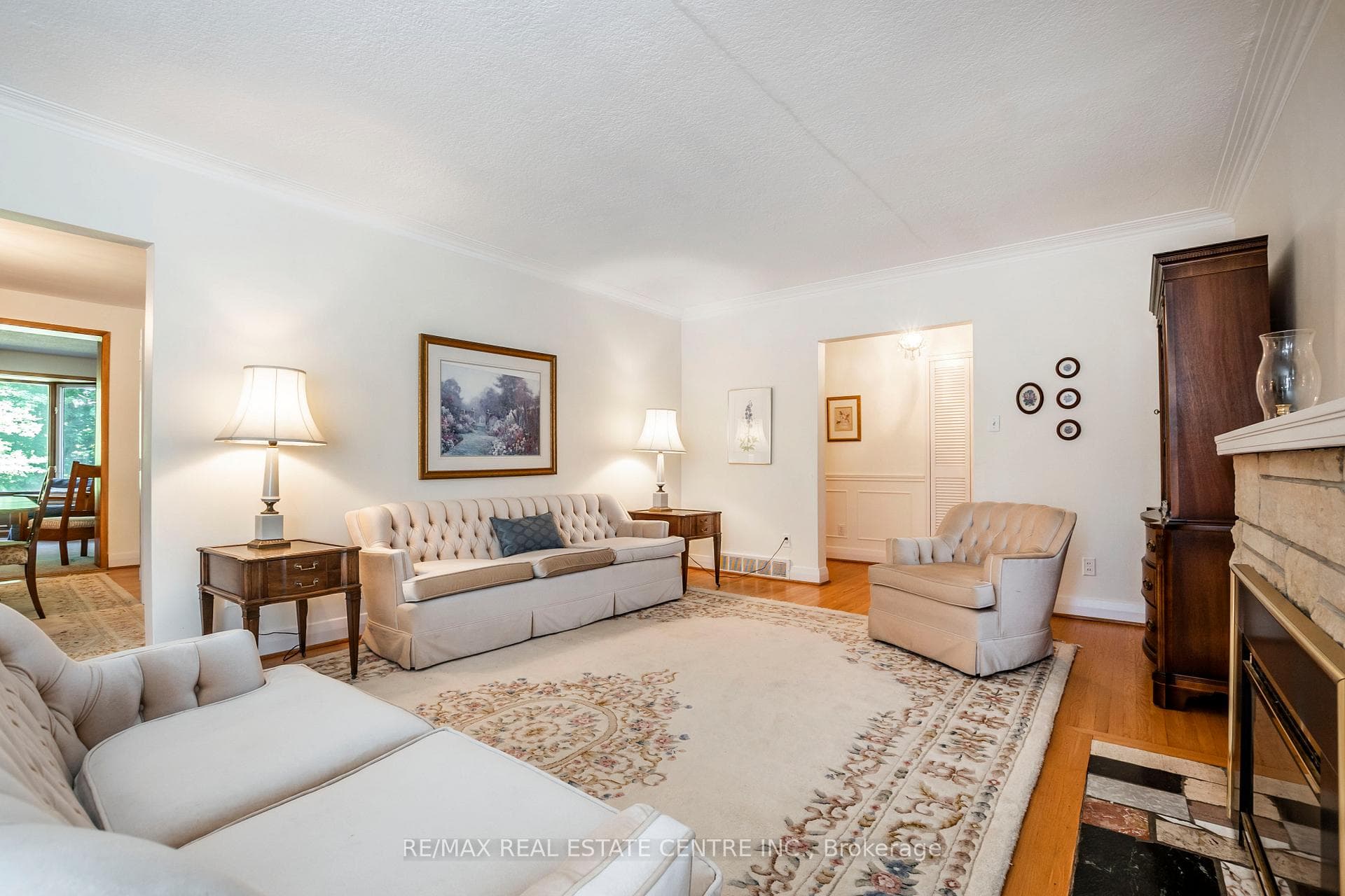 393 River Side Drive photo 6