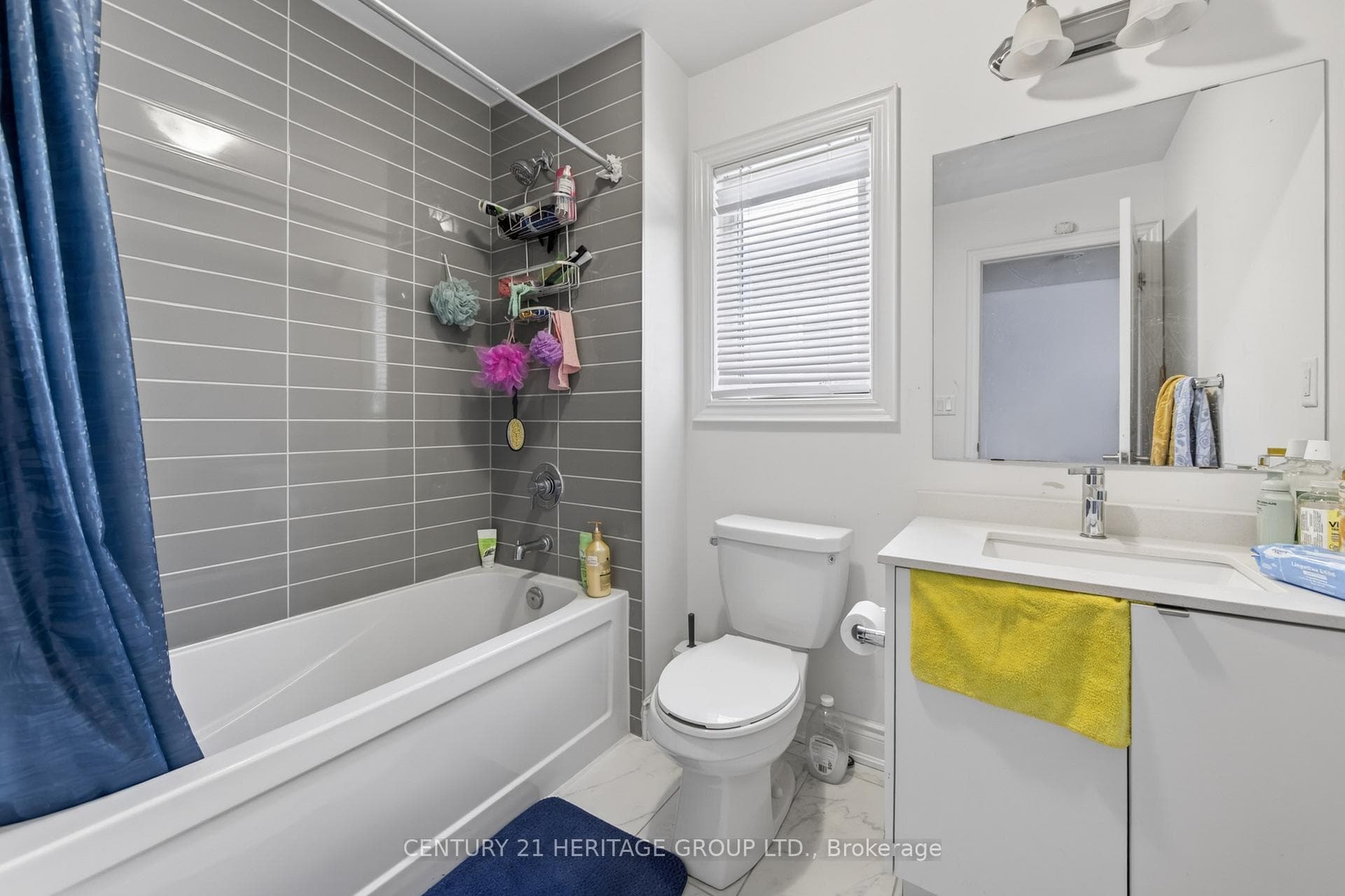 77 Montrose Boulevard photo 25