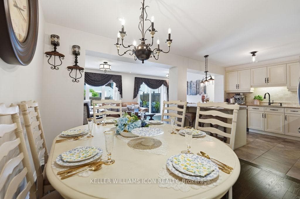 428 White Arctic Avenue photo 7