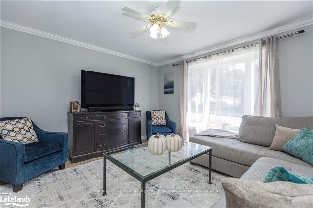 61 O'BRIEN Street photo 14