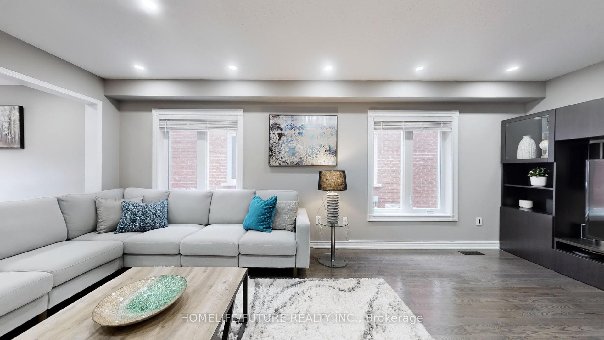 124 Tara Crescent photo 7