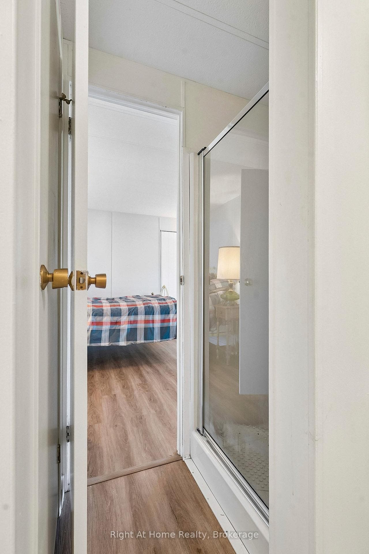 6 Emery Court photo 27