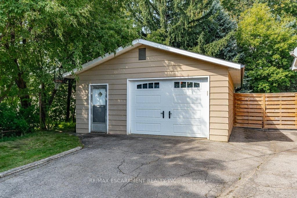 11 Garwood Avenue photo 3