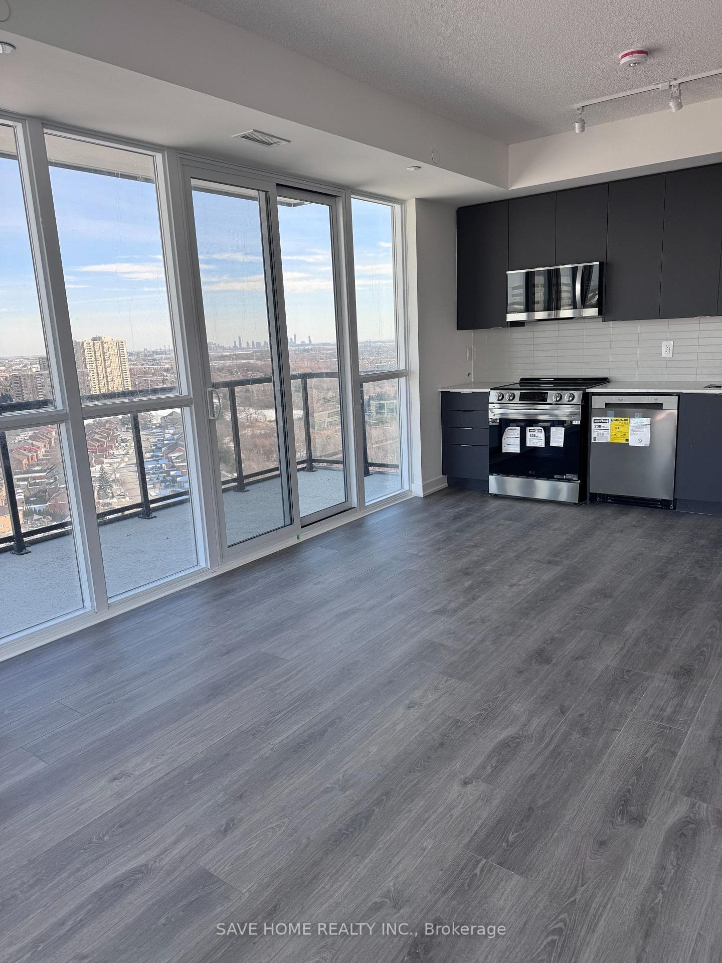 225 Malta Avenue Unit 1903 photo 6