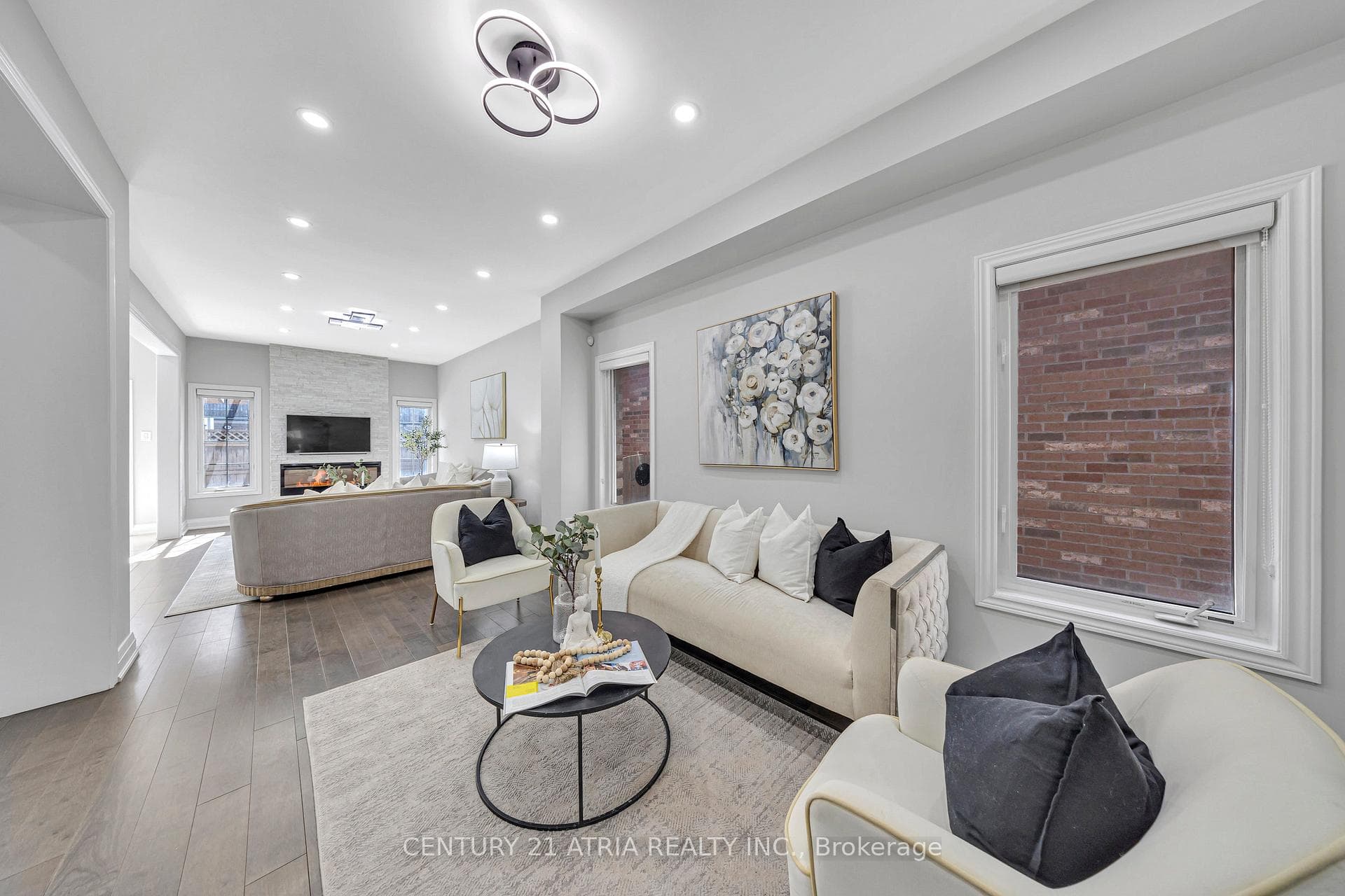 37 Fimco Crescent photo 11