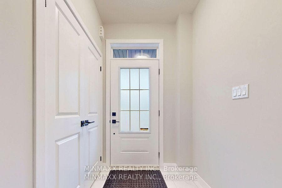 445 Ontario Street Unit 4 photo 7
