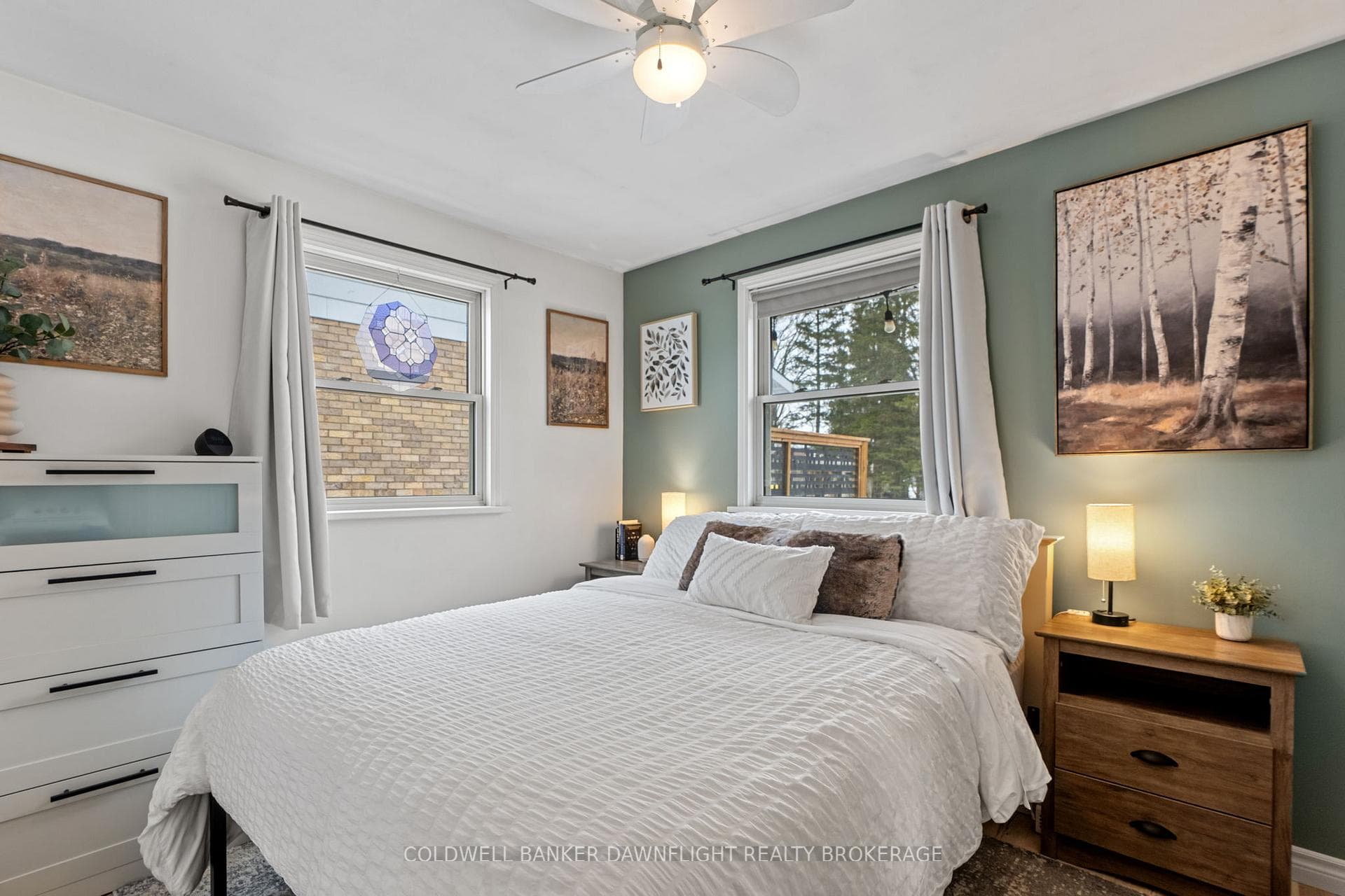 74 East William Street photo 23