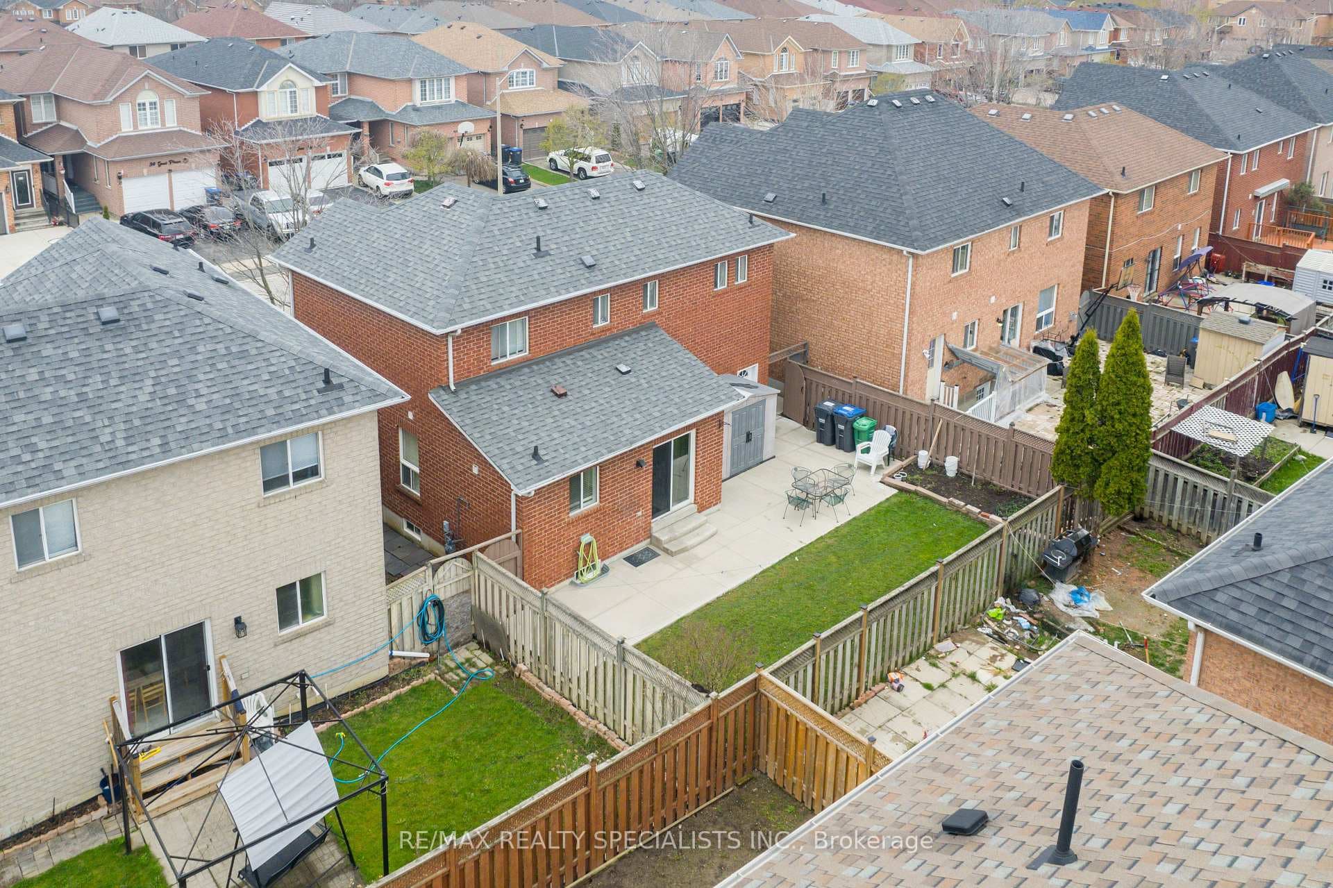 27 Great Plains Street photo 33