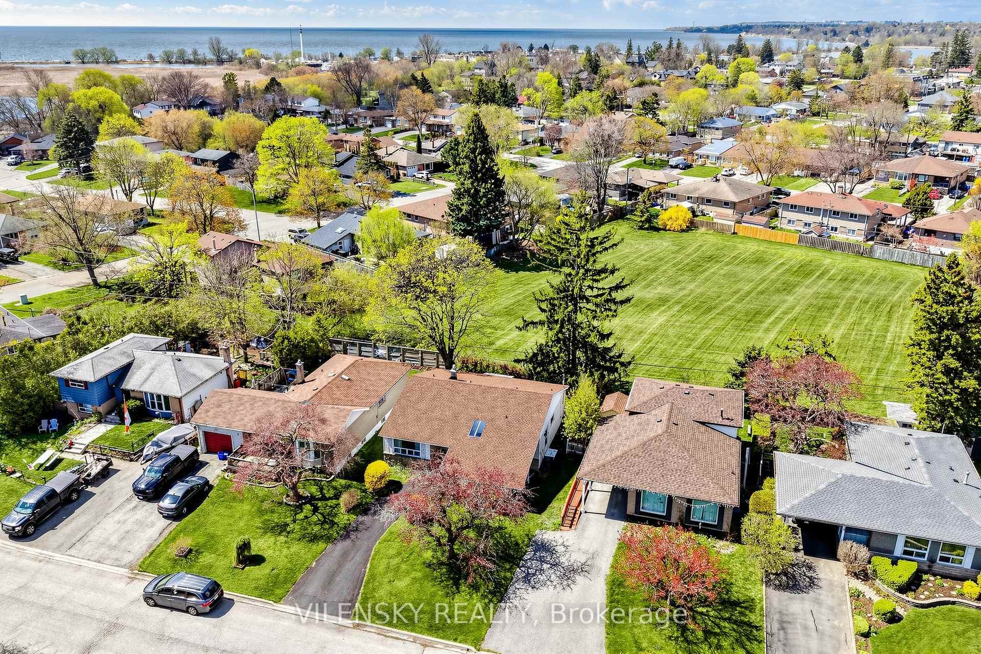 710 Kingfisher Drive photo 26