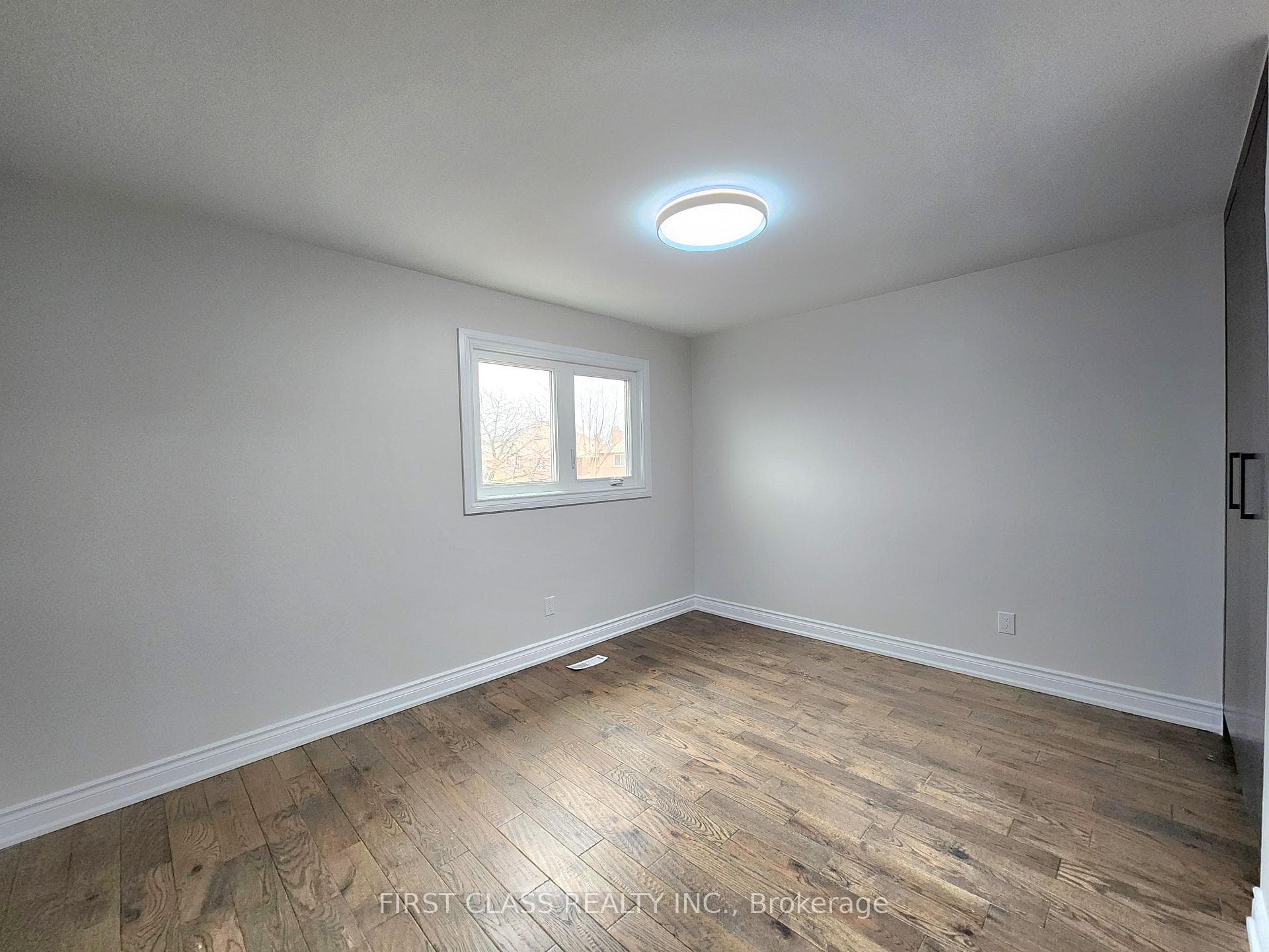 15 Strathmore Drive photo 15