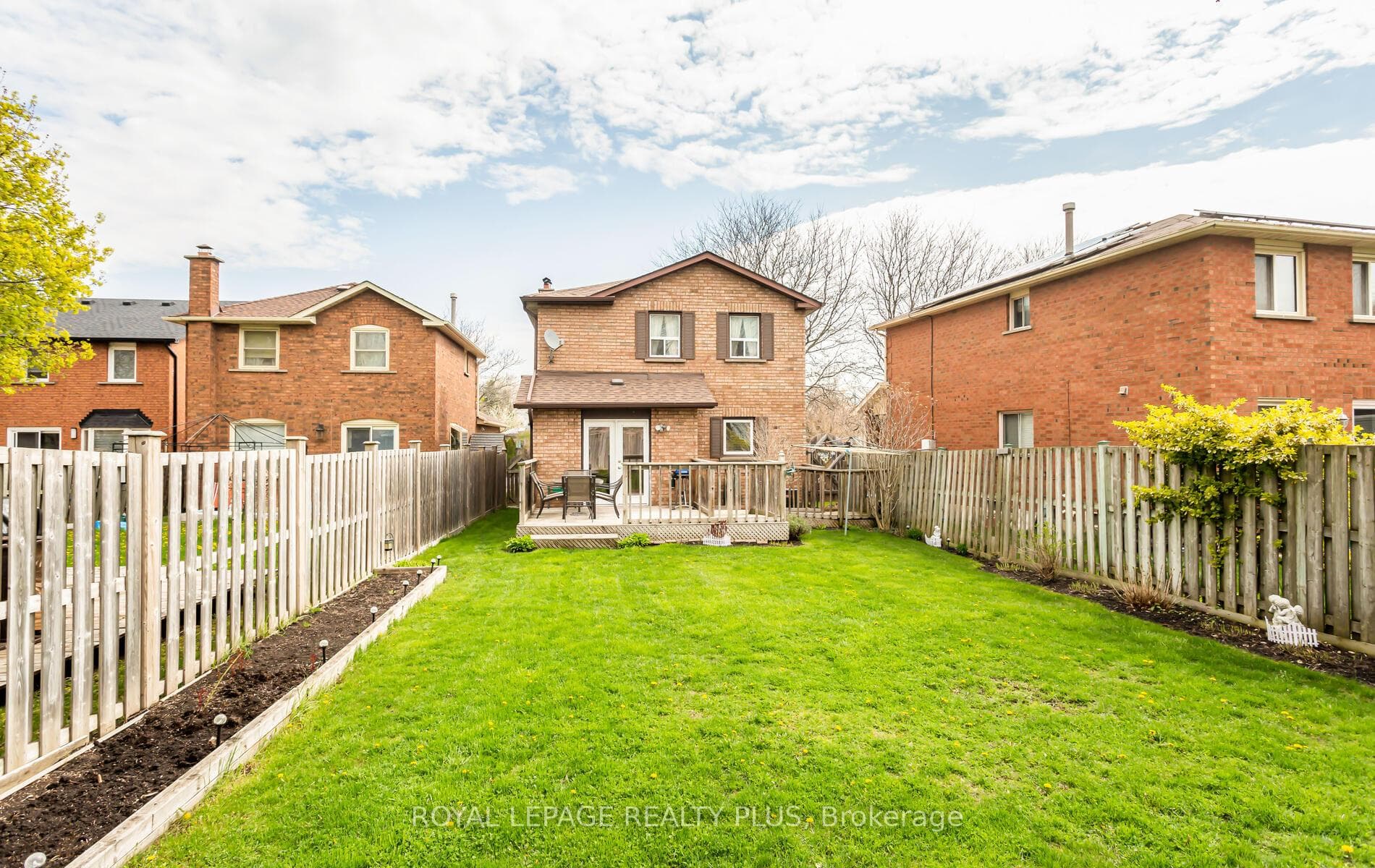 3483 Chartrand Crescent photo 25
