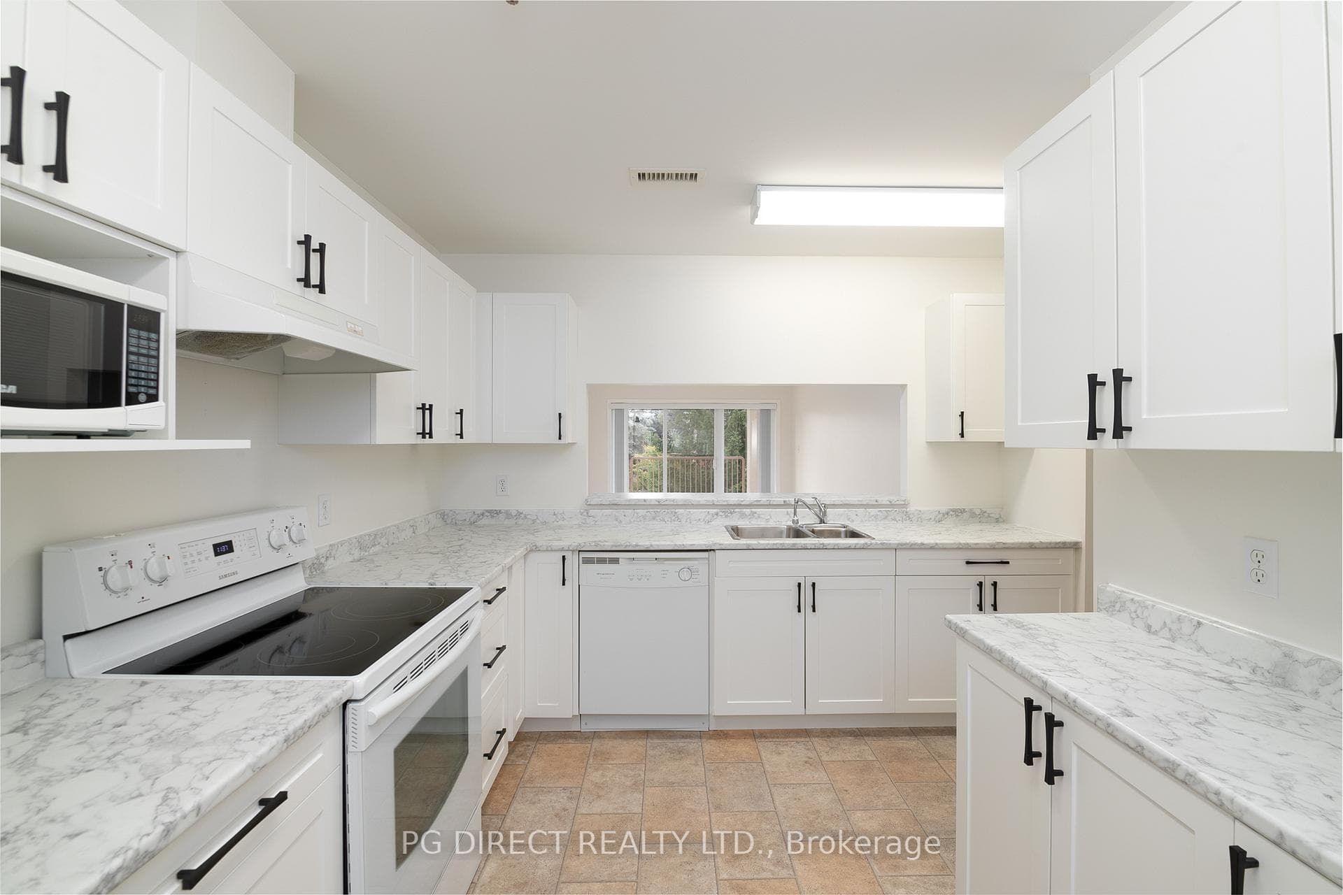 20 Fourth Avenue Unit 205 photo 5
