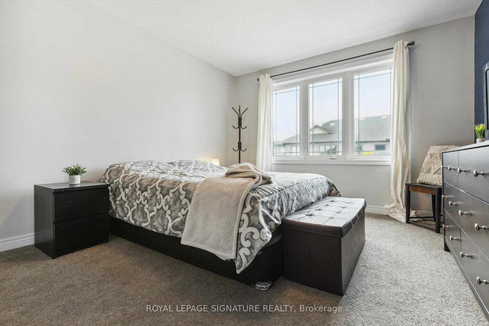 20 Lawson Street photo 28