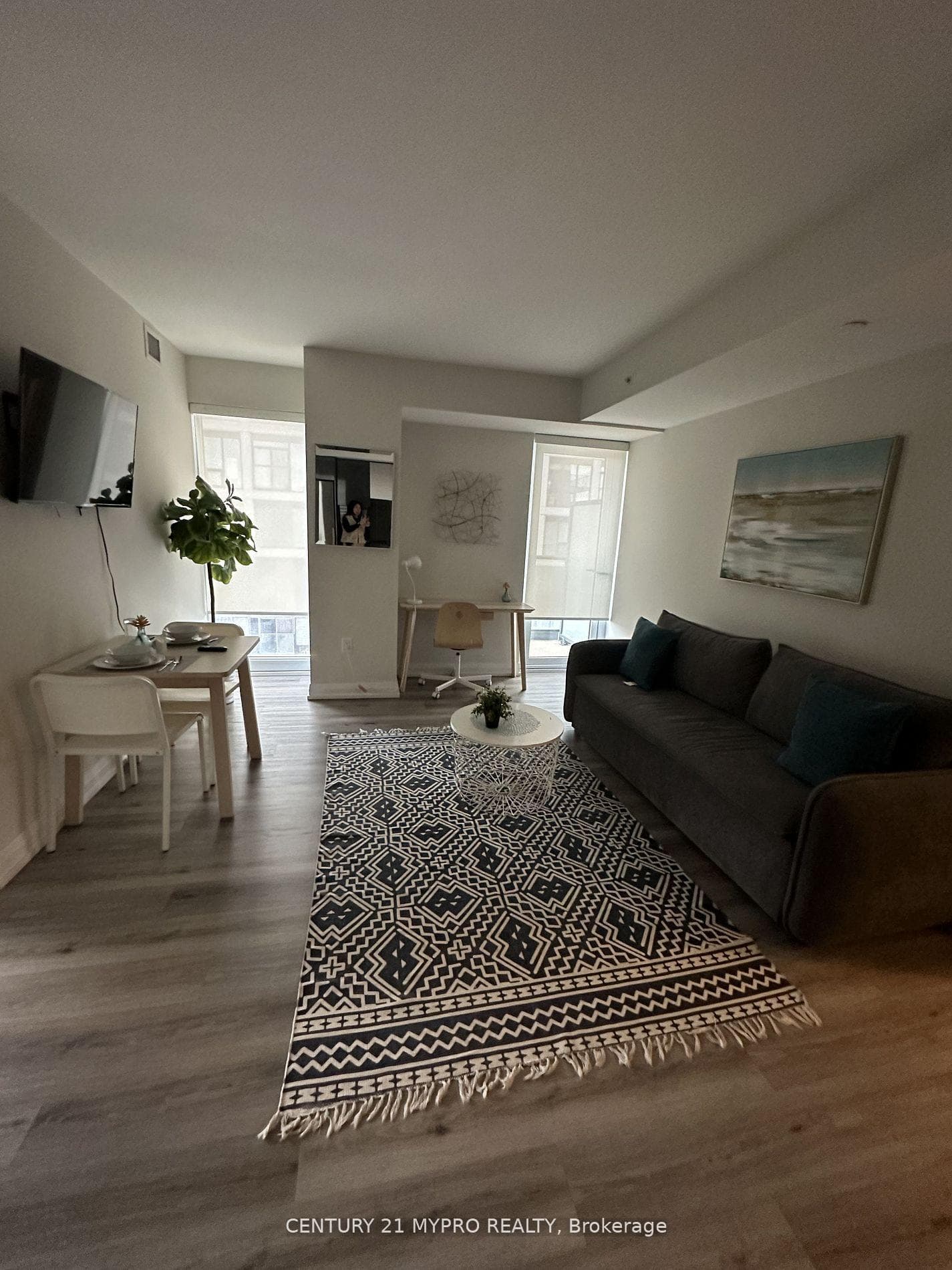 251 Jarvis Street Unit 3203 photo 3