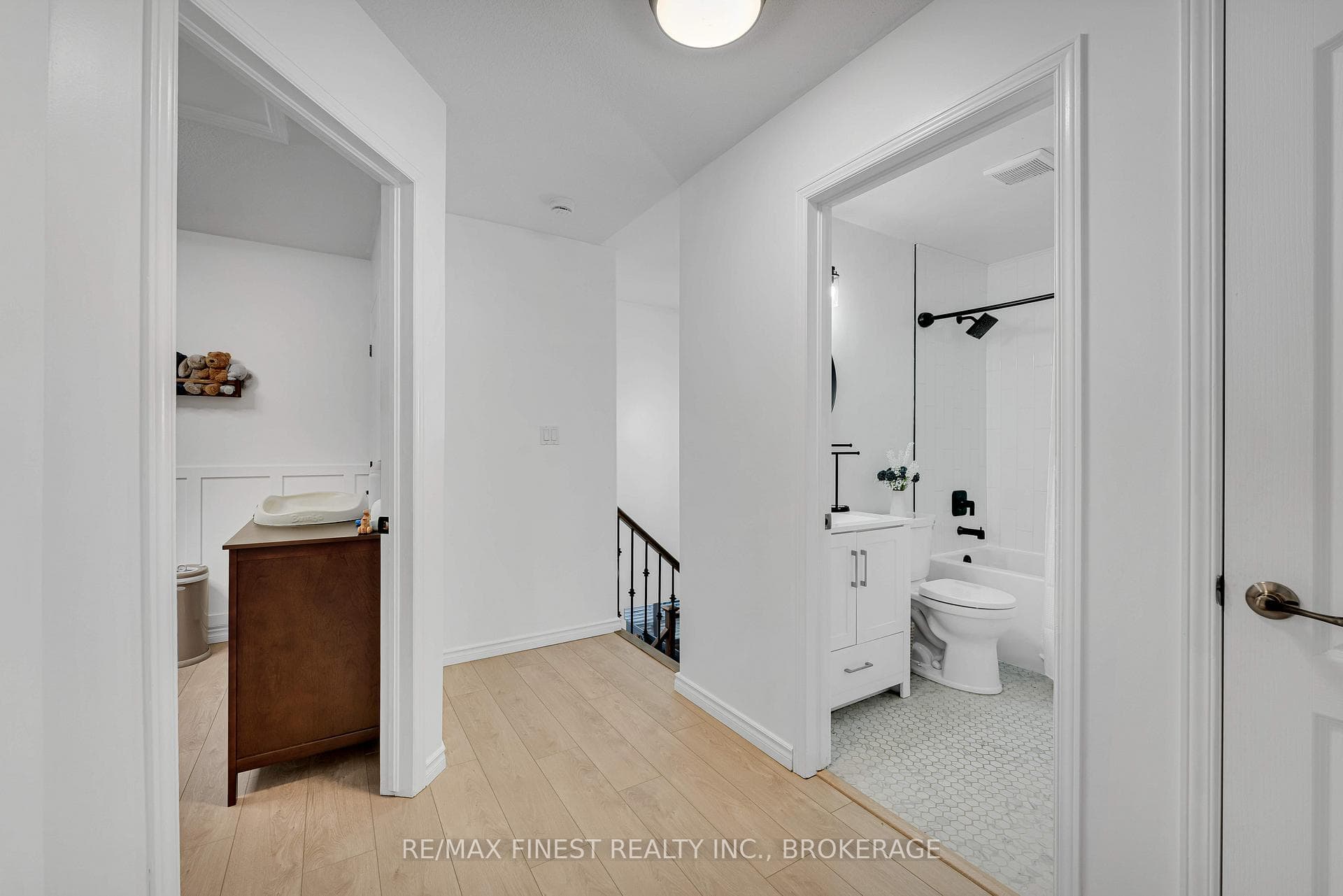422 Laura Avenue photo 16