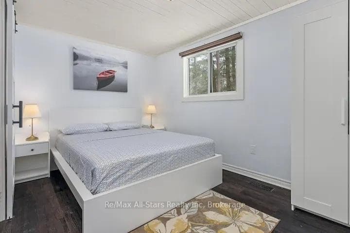 1041 Bonfield Street photo 14