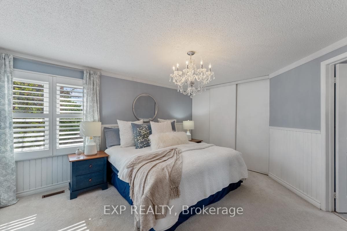52 Dalecroft Circle photo 5