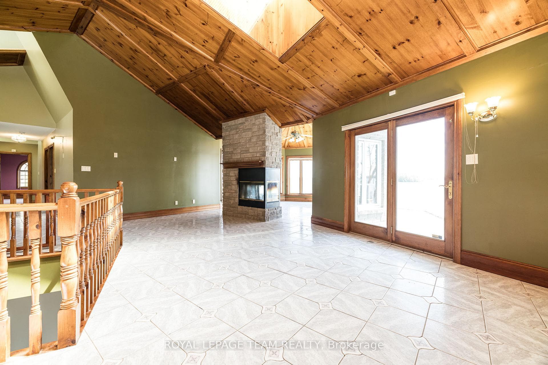 605 Big Rideau North Shore Road photo 13
