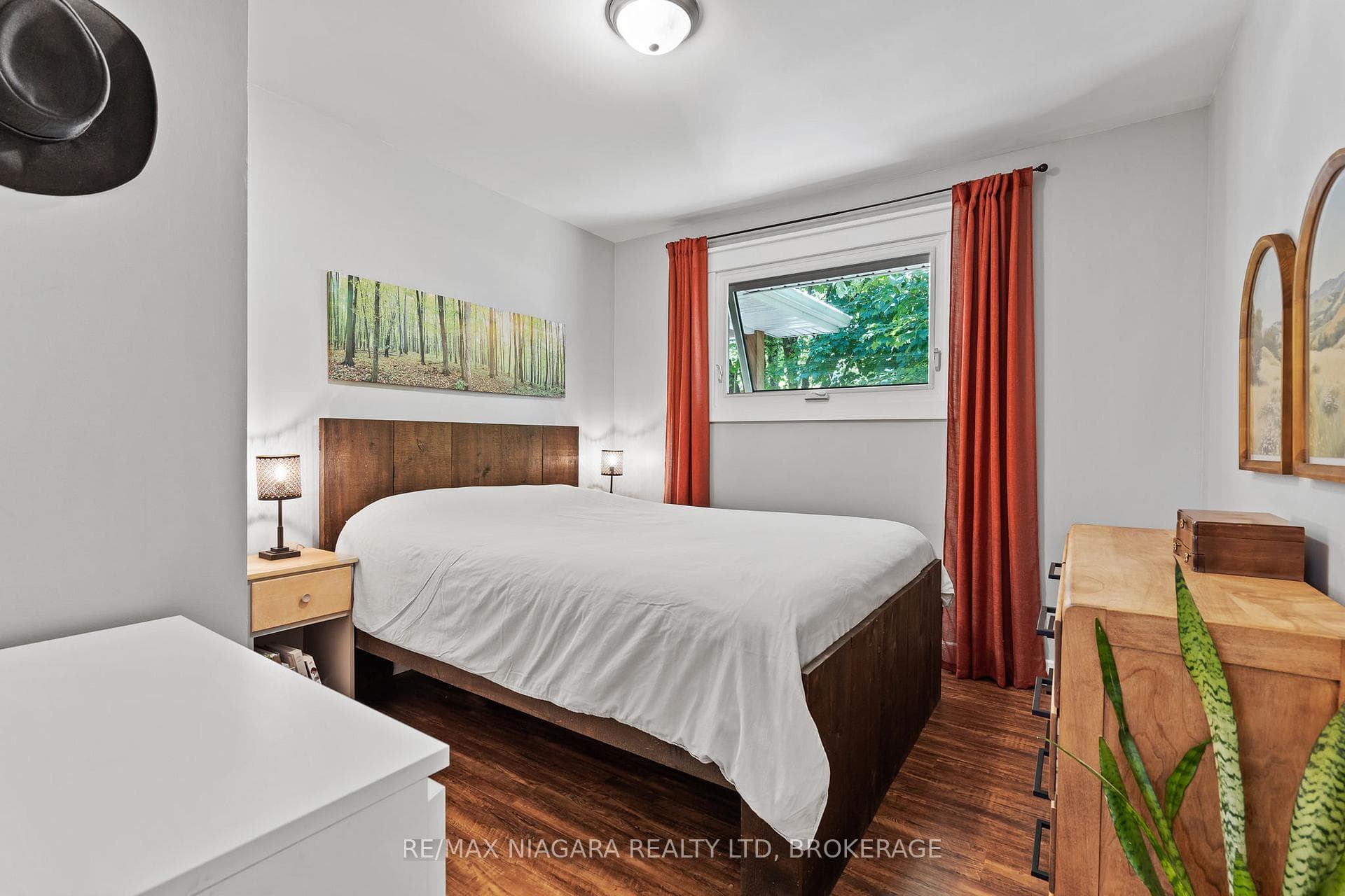 43092 Wills Road photo 14