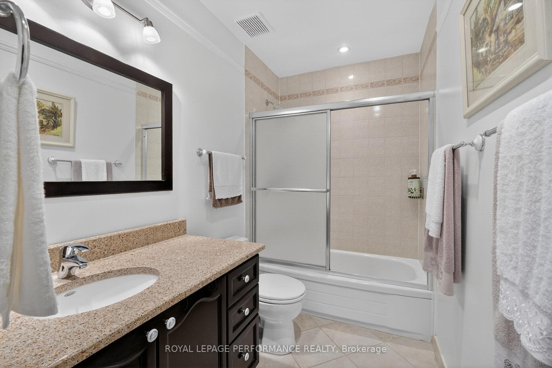 Modern Main Bathroom