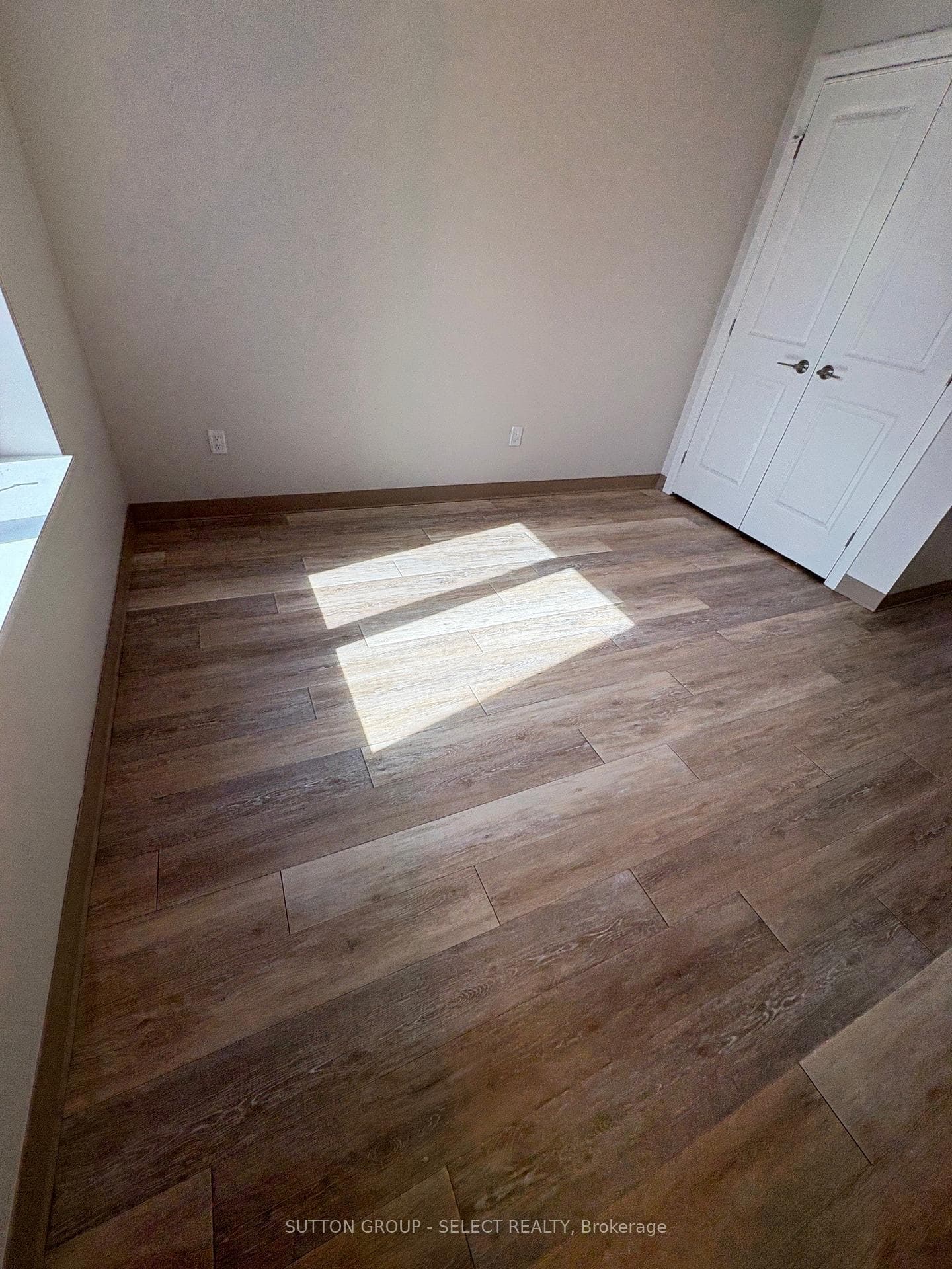99 POND MILLS Road Unit 1204 photo 15