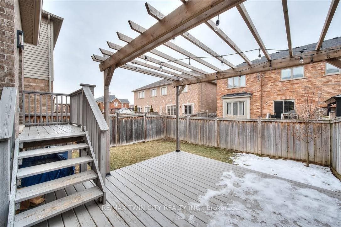 4646 Thomas Alton Boulevard photo 19