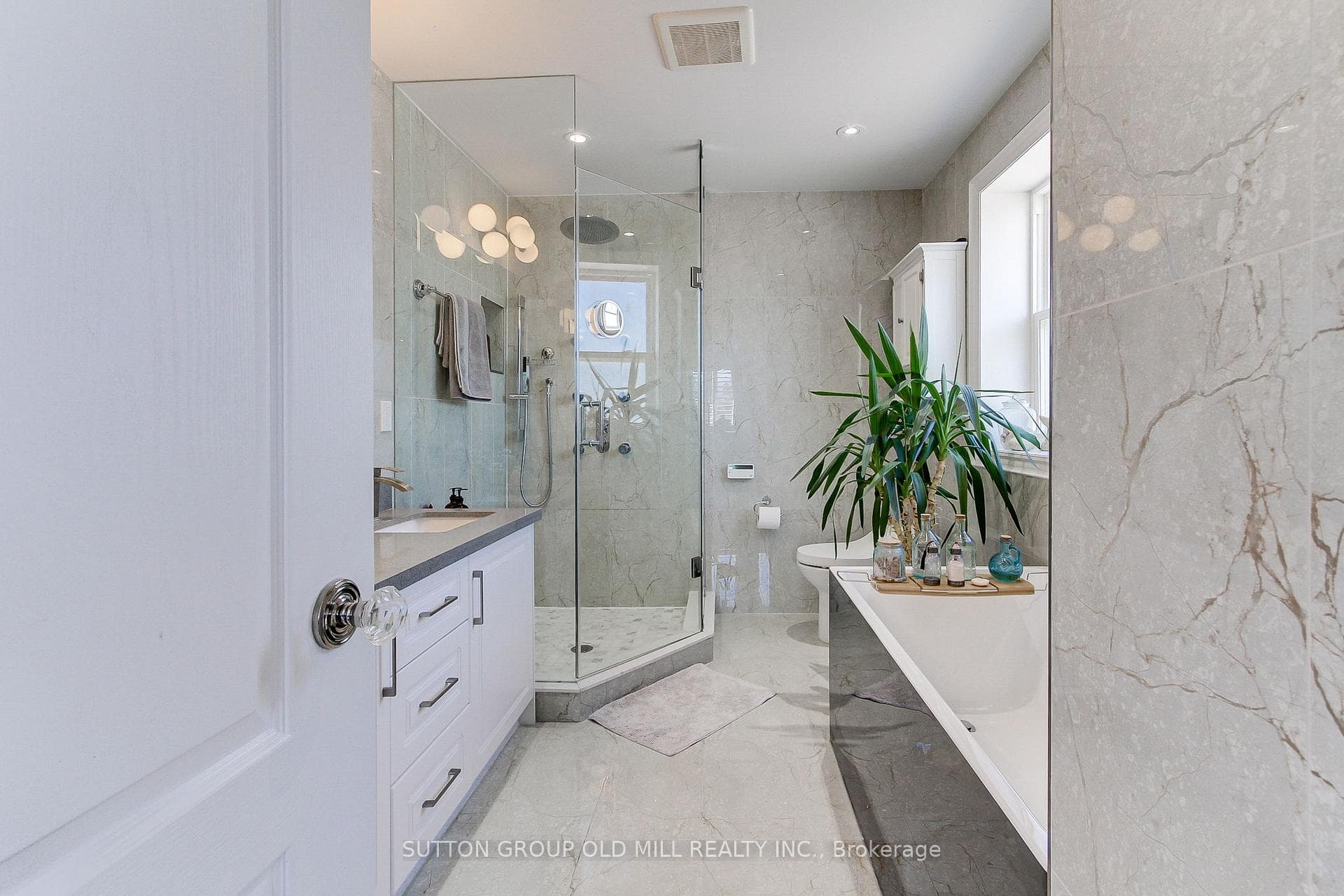 25 Savoy Avenue photo 22