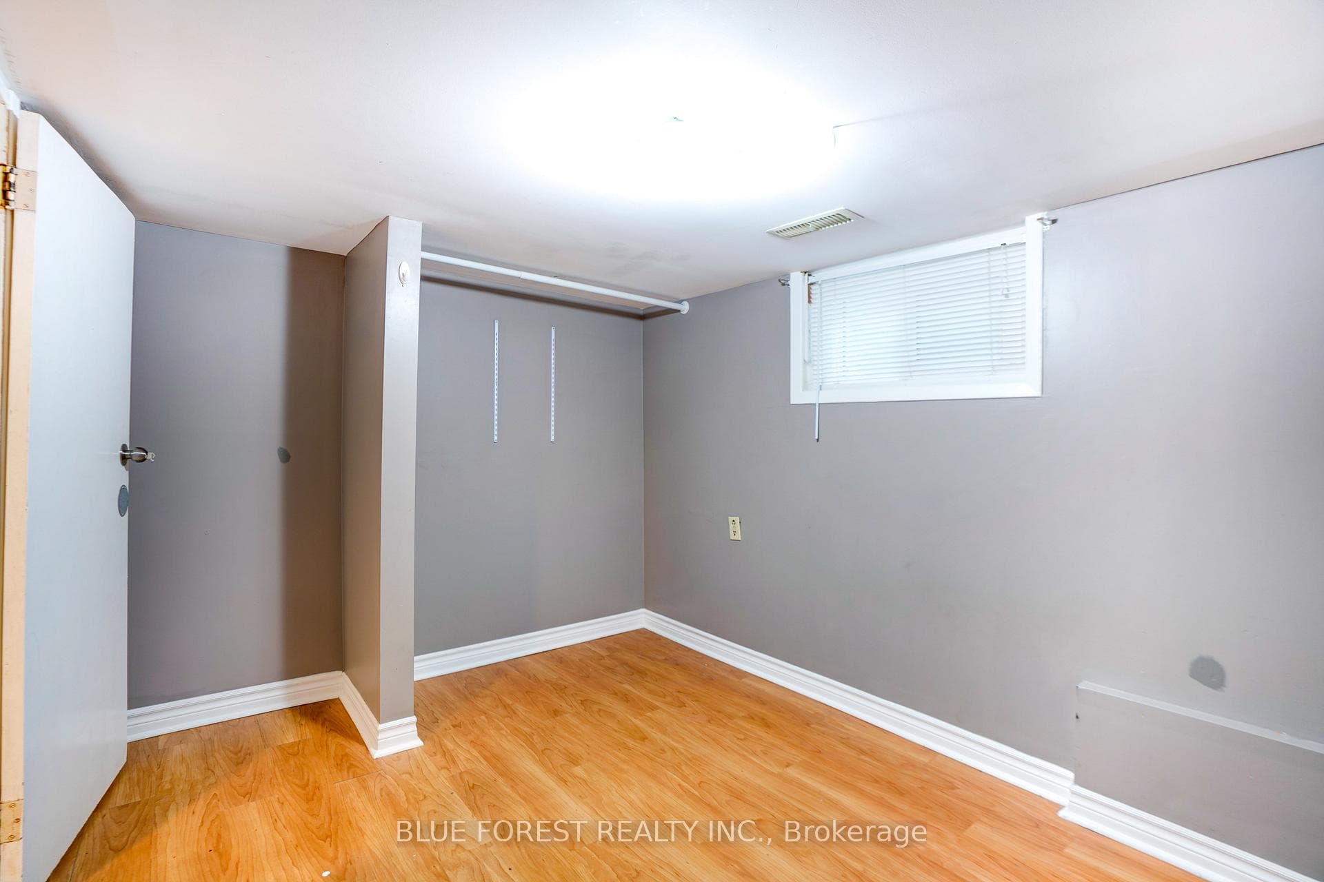 236 Bernard Avenue photo 25