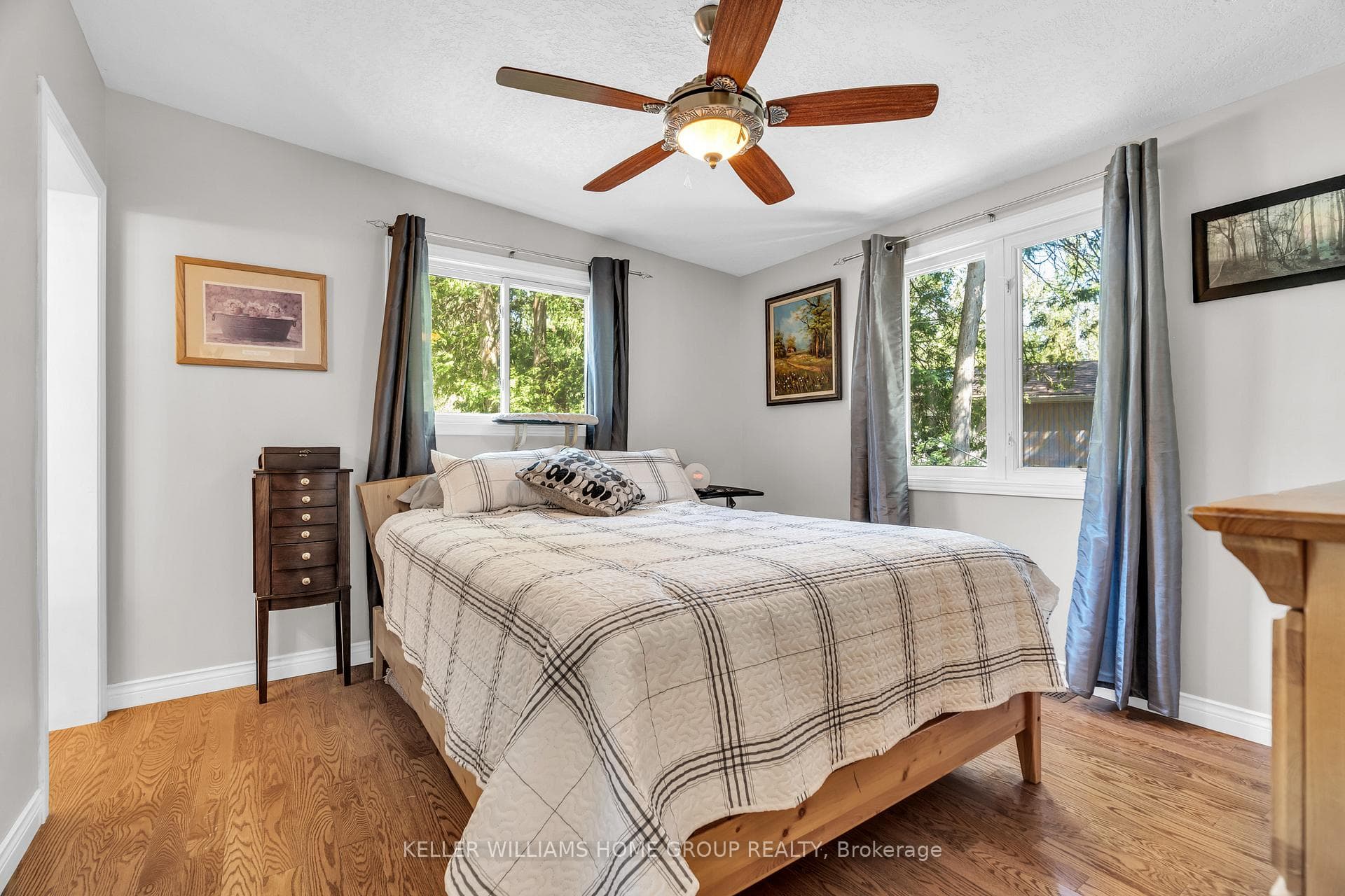 9 Spruce Drive photo 11