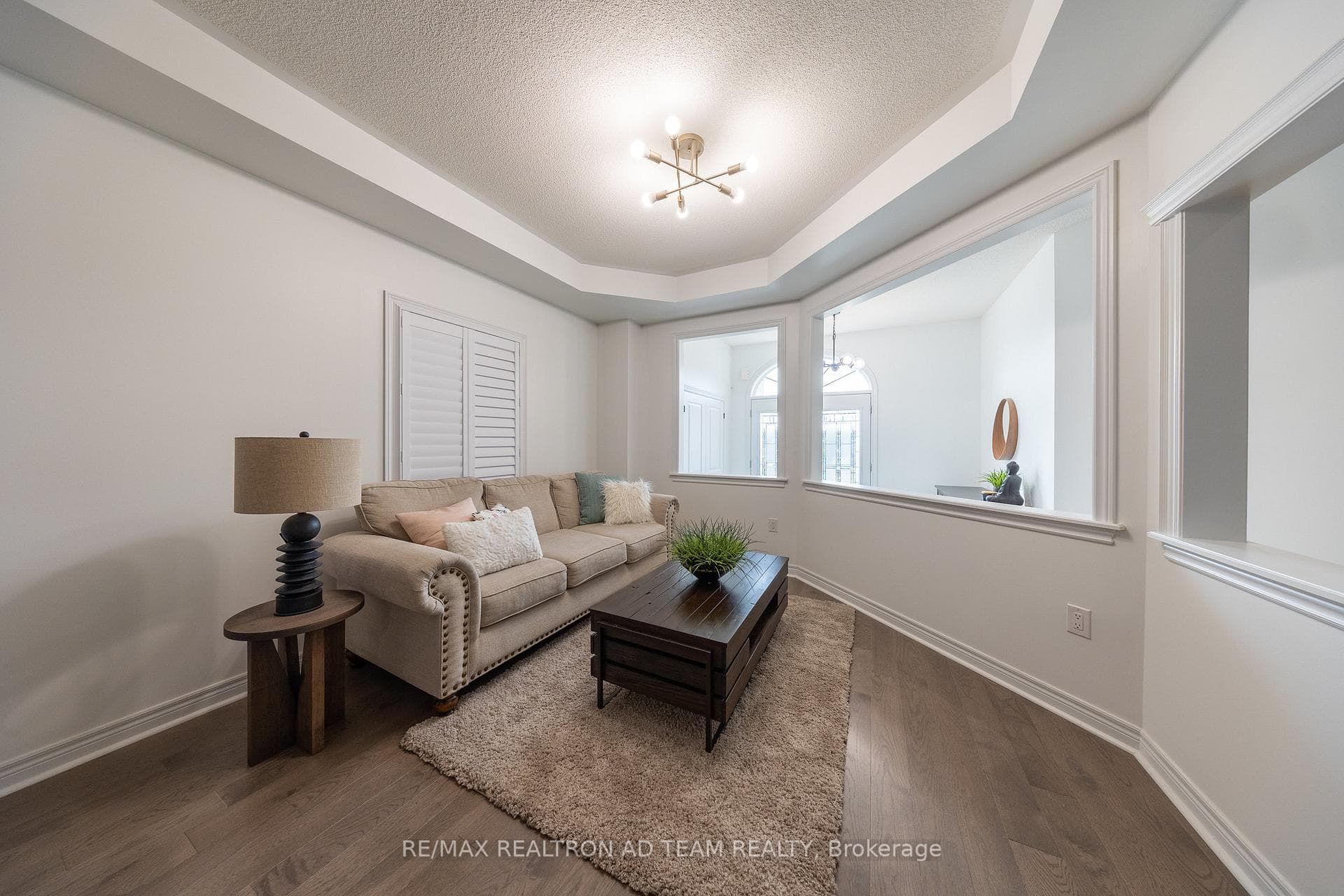 693 Audley Road photo 10